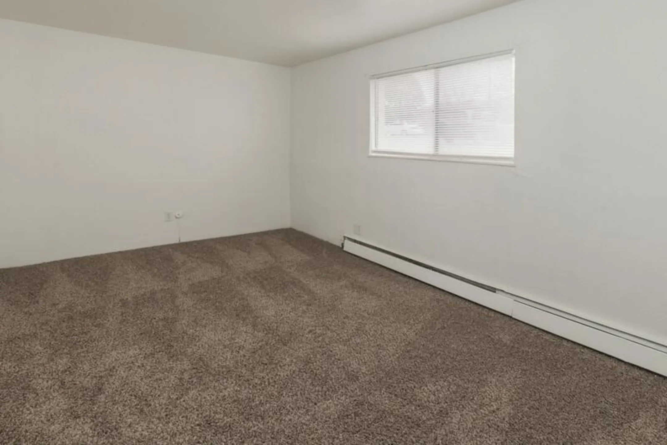 Three bedroom apartments in colorado springs