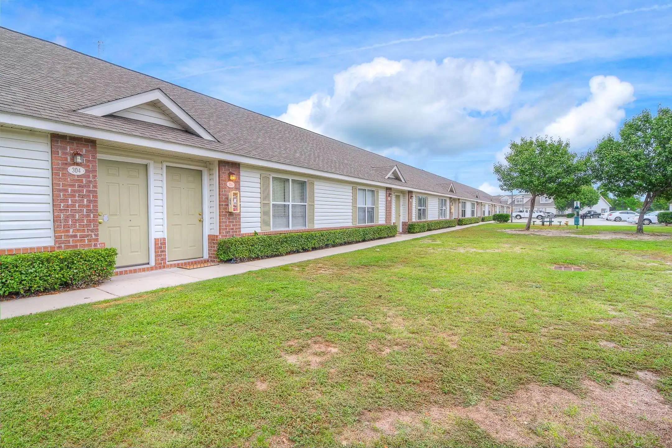 Garden Grove Apartments Murrells Inlet, SC 29576
