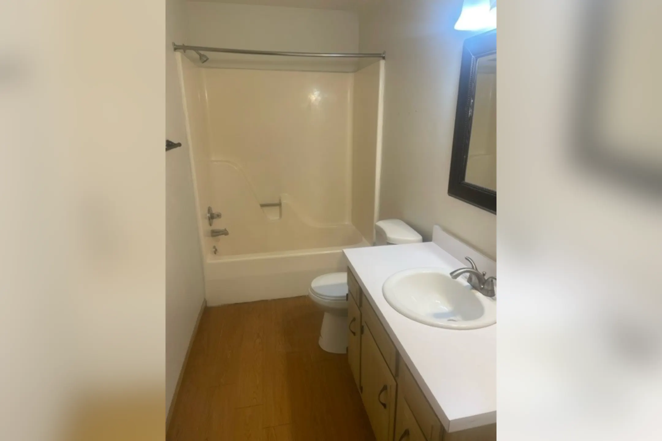 Townhomes of North Canton 2200 Harsh Avenue Southeast Massillon, OH