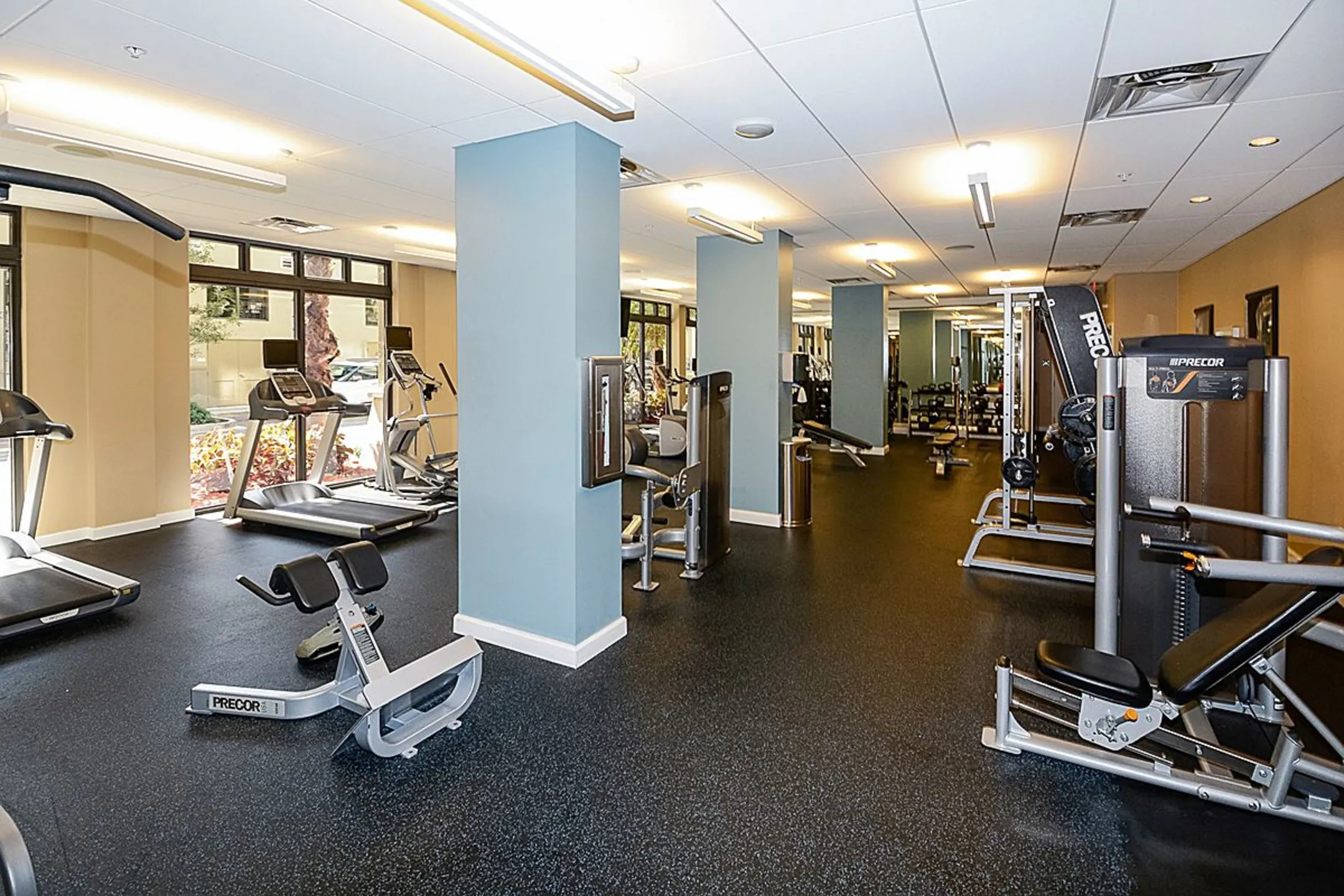 Fitness Weight Room - The Manor At Flagler Village - Fort Lauderdale, FL
