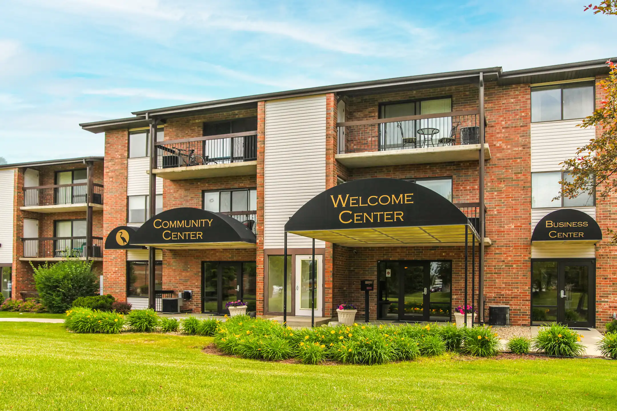 Chandana Pointe 1600 Pointe Dr Valparaiso, IN Apartments for Rent