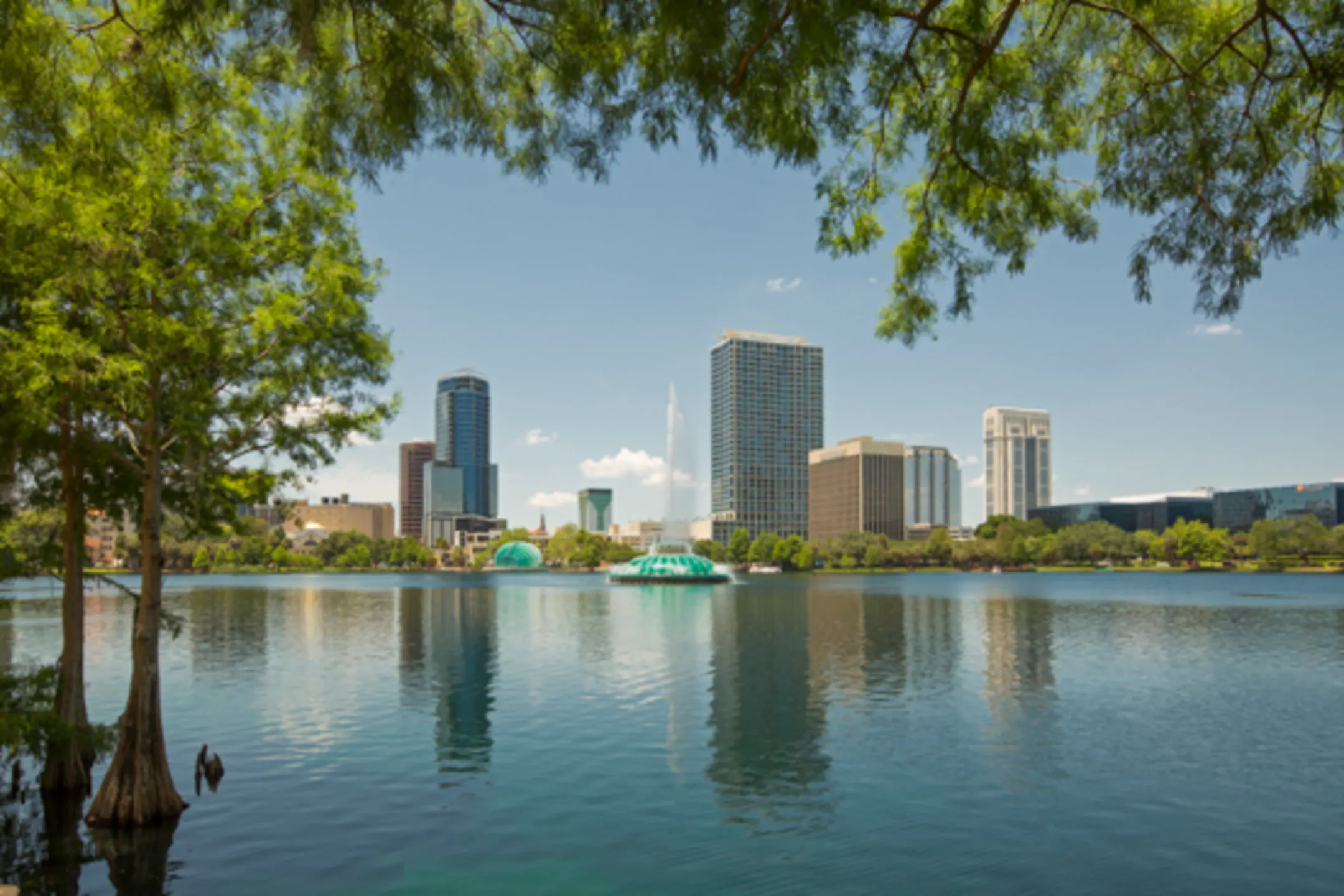 Camden Orange Court Apartments Orlando FL 32801