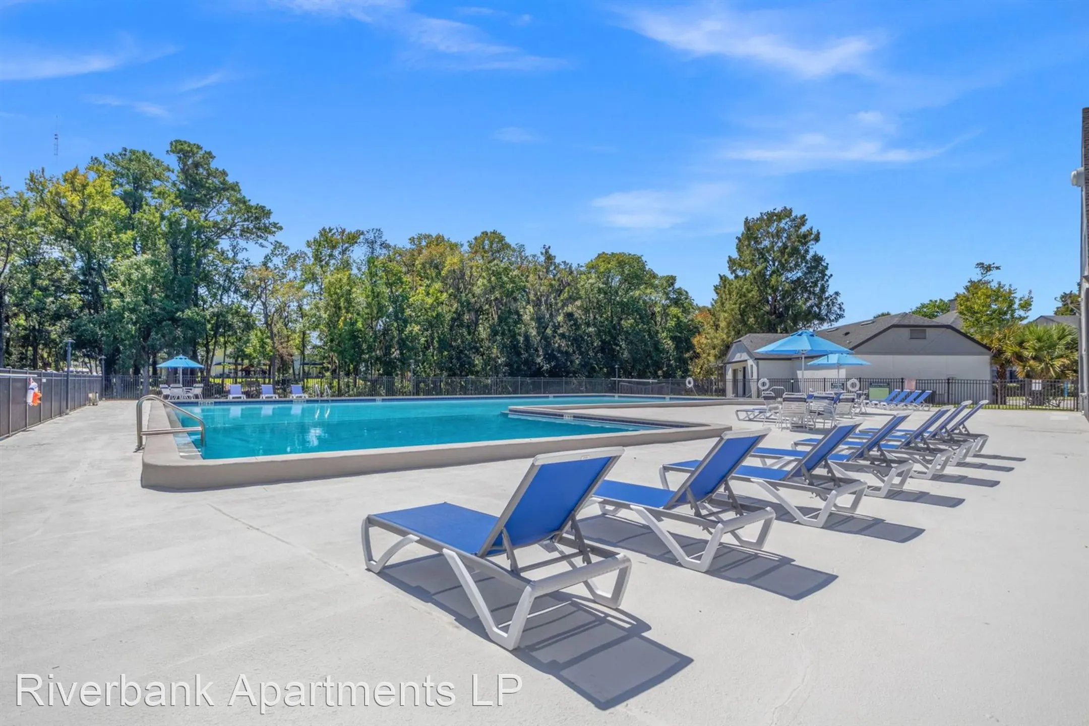 Riverbank Apartment Homes Apartments Jacksonville, FL 32210