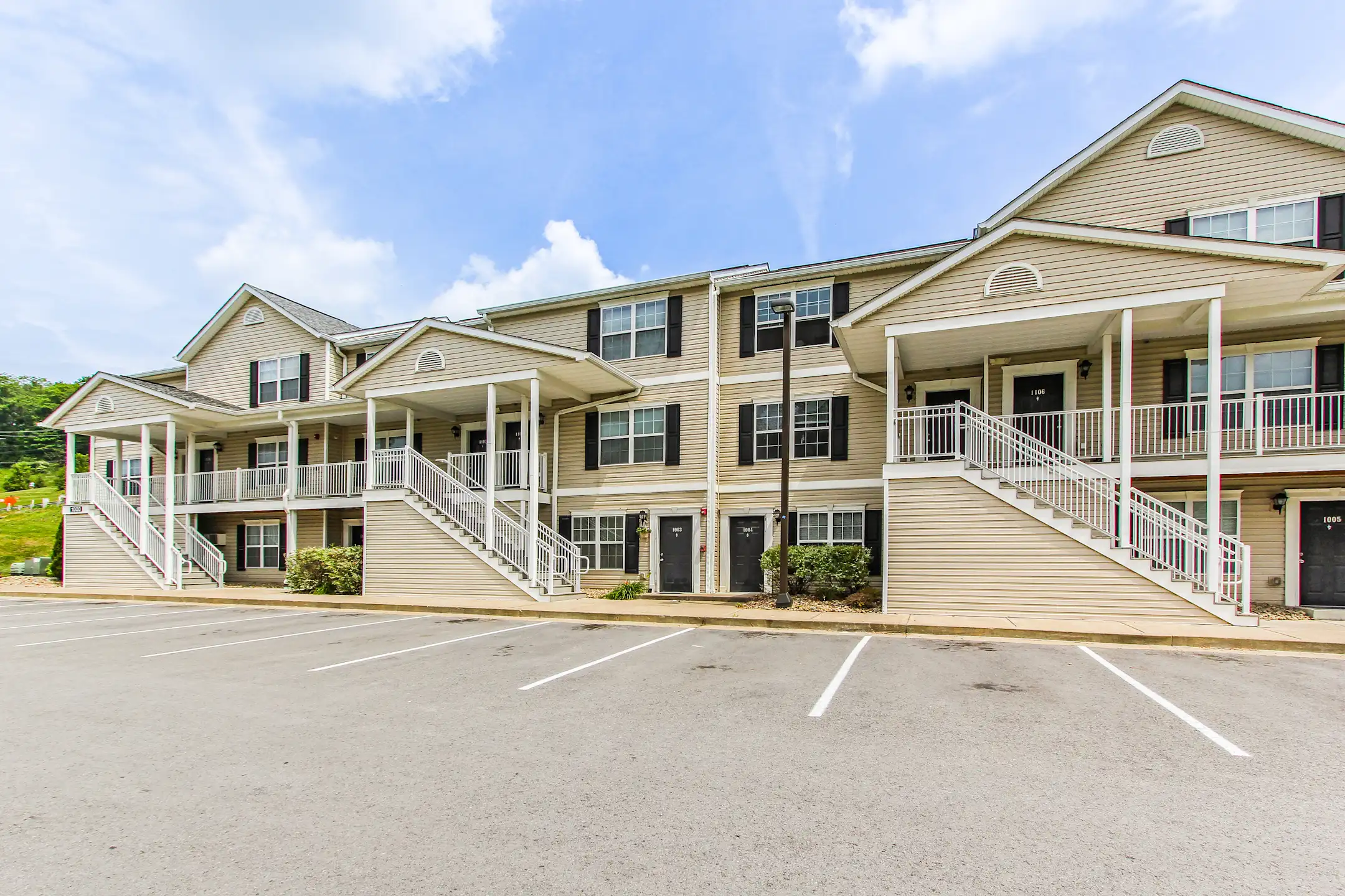 Canvas Townhomes Townhomes WV 26508