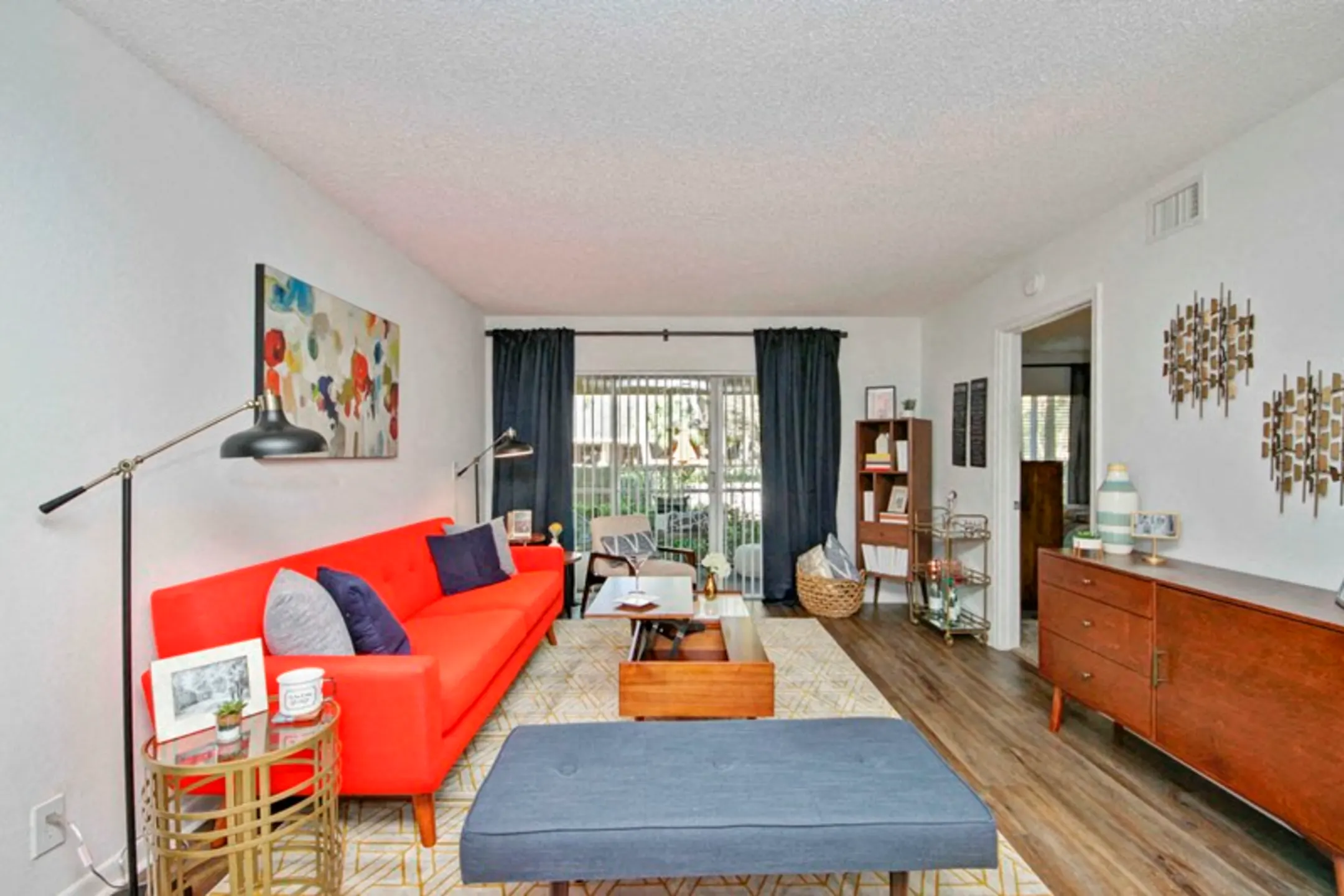 Lakepointe at Jacaranda Apartments - Plantation, FL