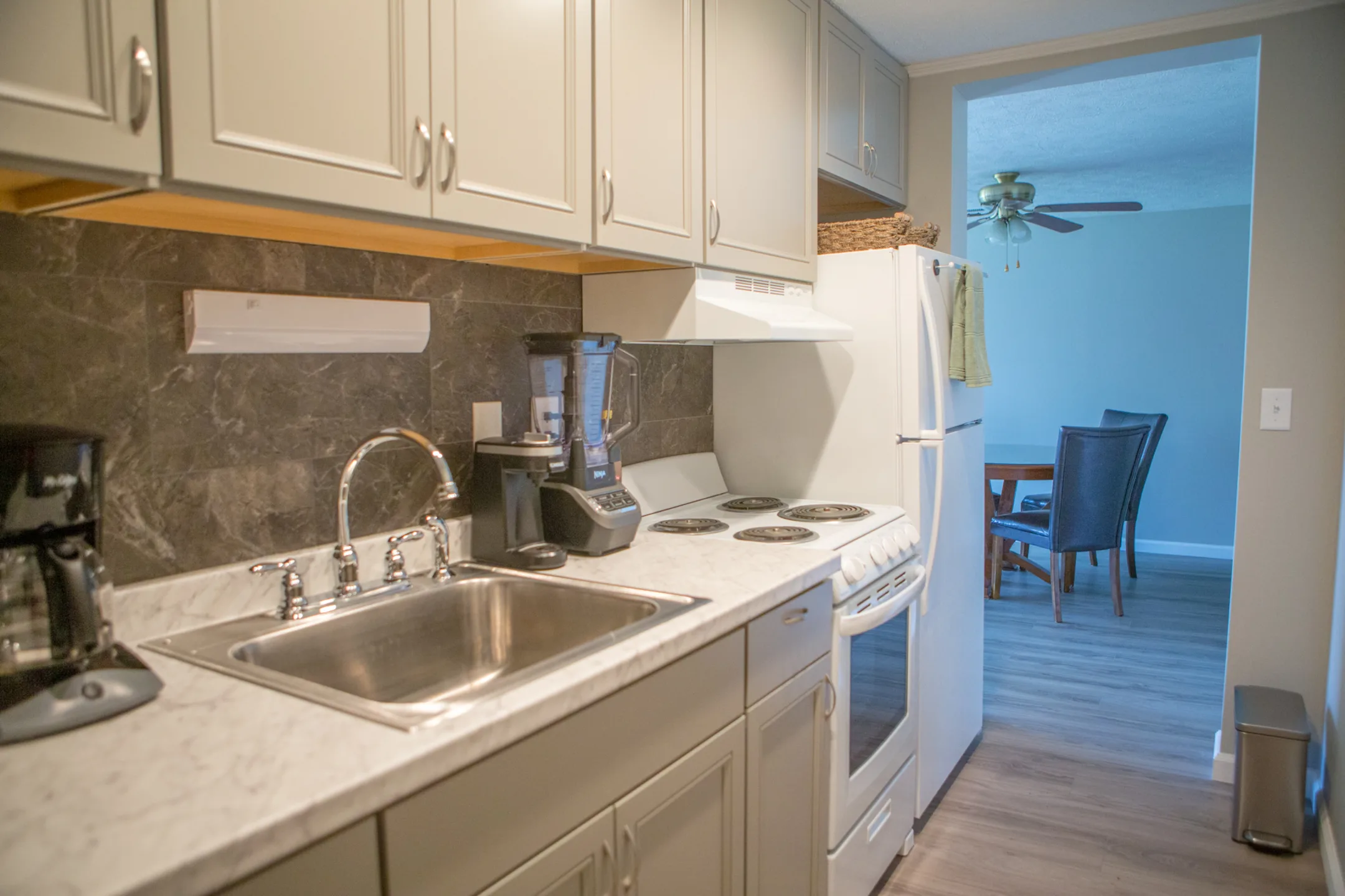 Sandalwood/Springwood Apartments 1471 Mifflin Ave Ashland, OH