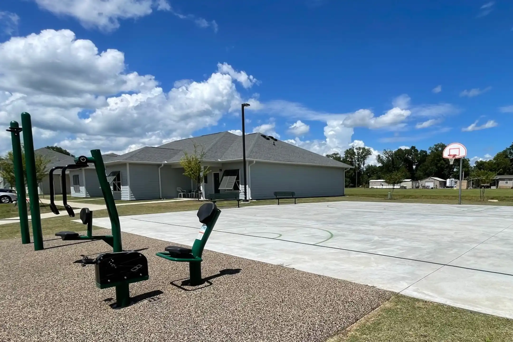 Country Ridge Estates Apartments Opelousas, LA 70570