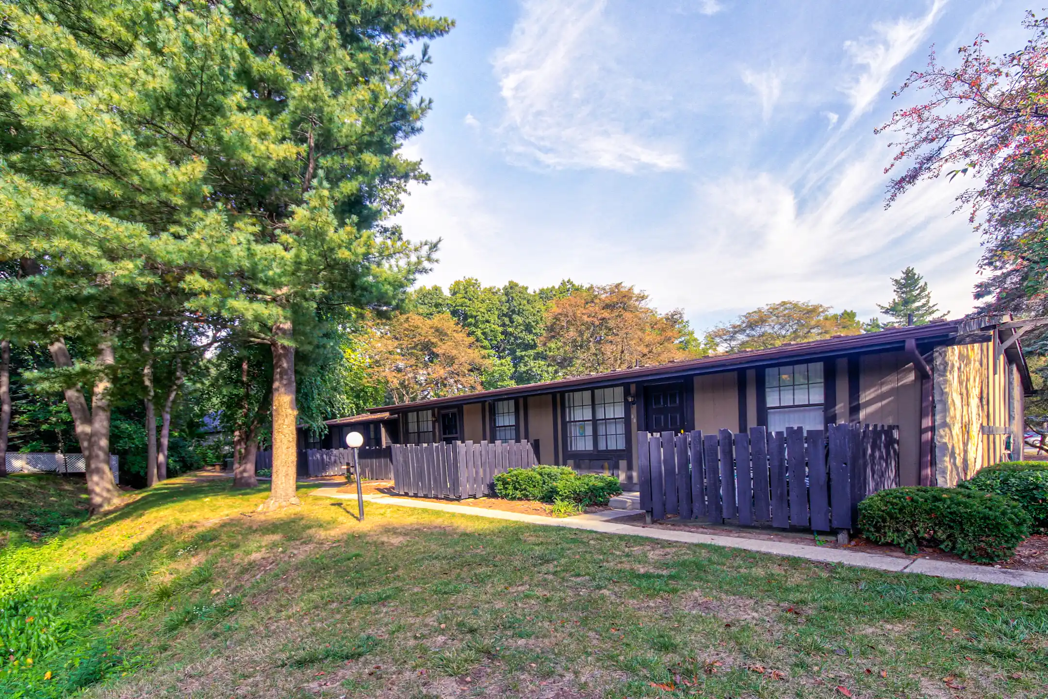 Fox Creek Apartments Apartments Toledo, OH 43615