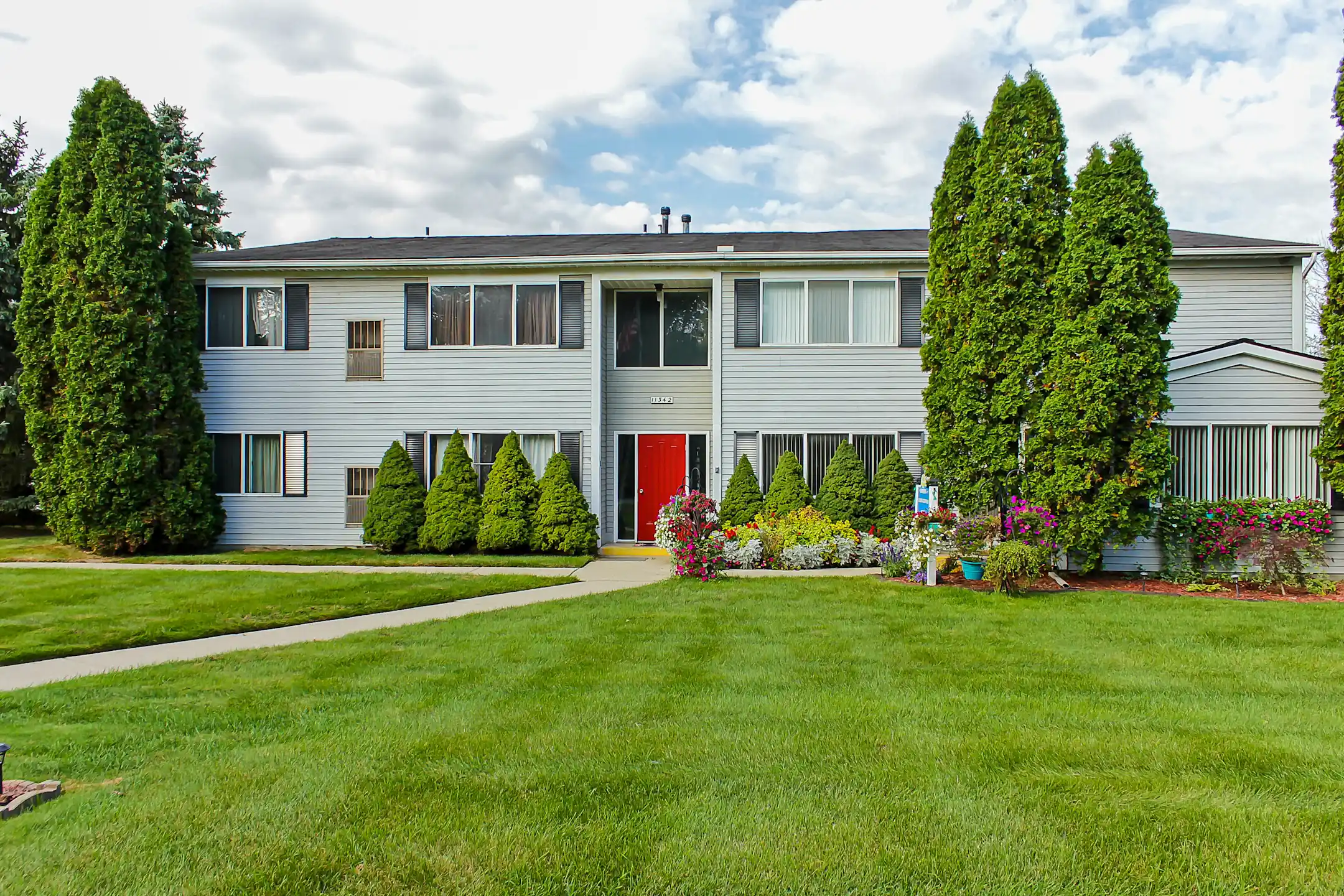 Sunrise Apartments Apartments Taylor, MI 48180