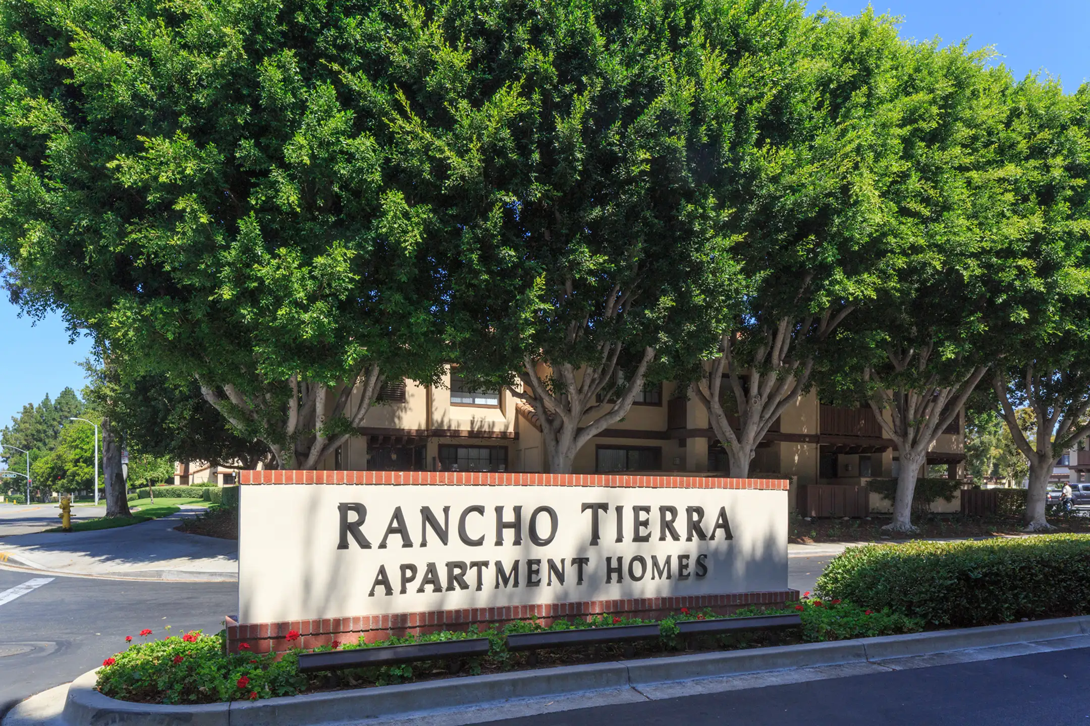 Rancho Tierra 13202 Myford Rd Tustin, CA Apartments for Rent Rent.