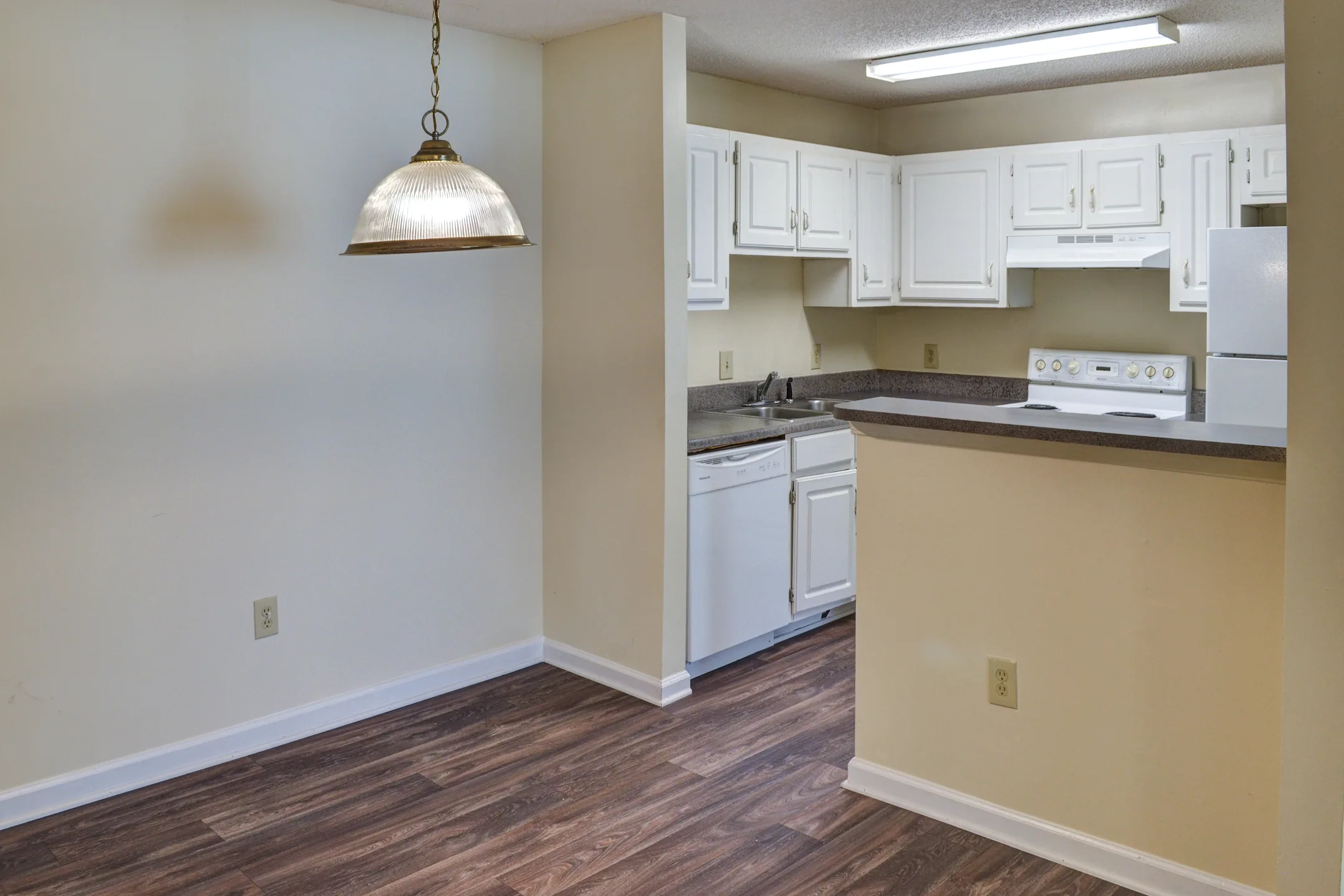 North Pointe Apartments 100 N POINTE DR Gainesville, GA for Rent Rent.