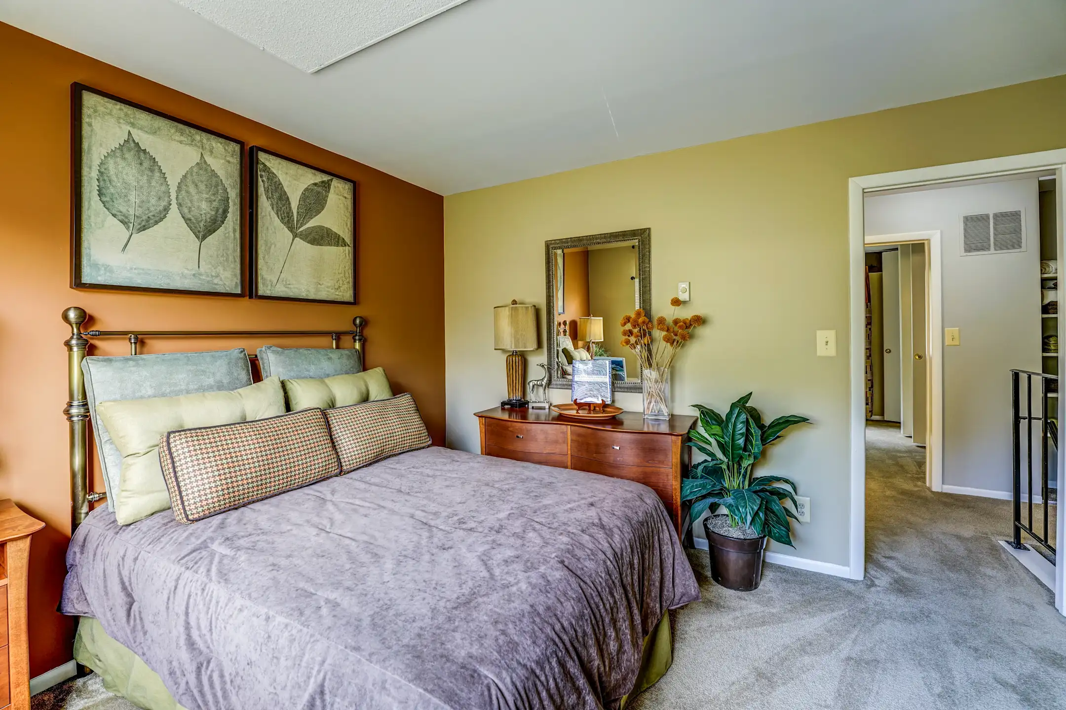 Howard Hills Townhomes 8800 Howard Hills Dr Savage, MD Apartments