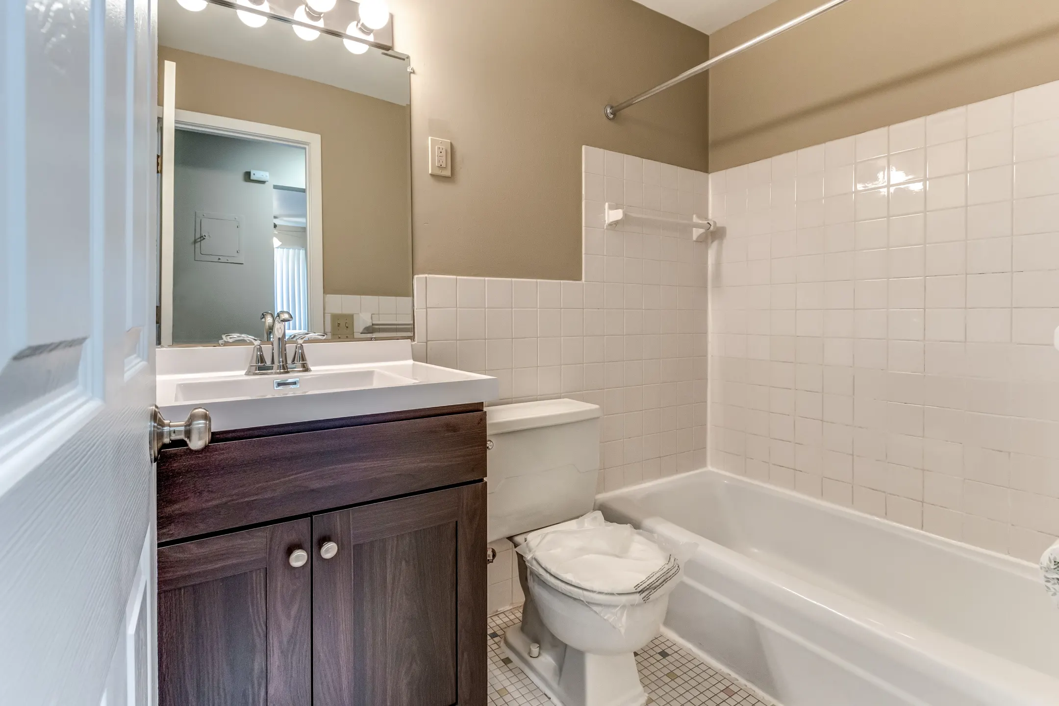 Bathroom - Cottage Terrace Apartments - Saint Paul, MN