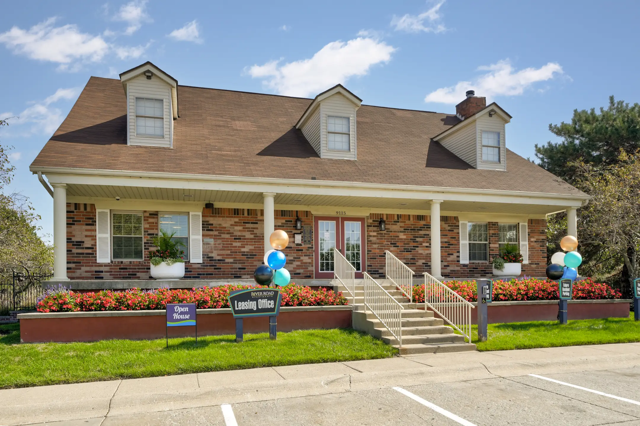 River Road Apartments 9115 Knights Bridge Blvd Indianapolis, IN