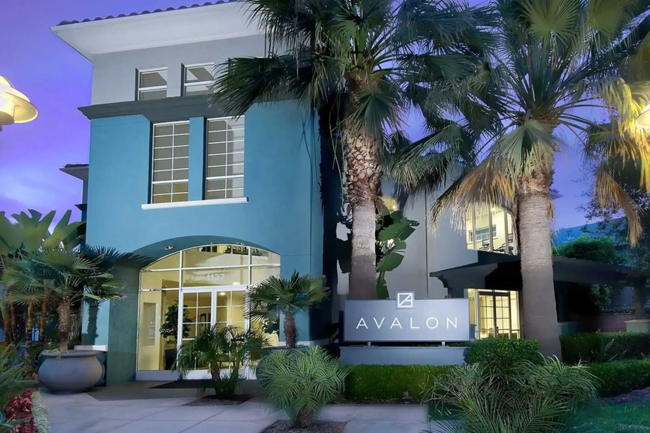 Avalon Glendale - Glendale, CA