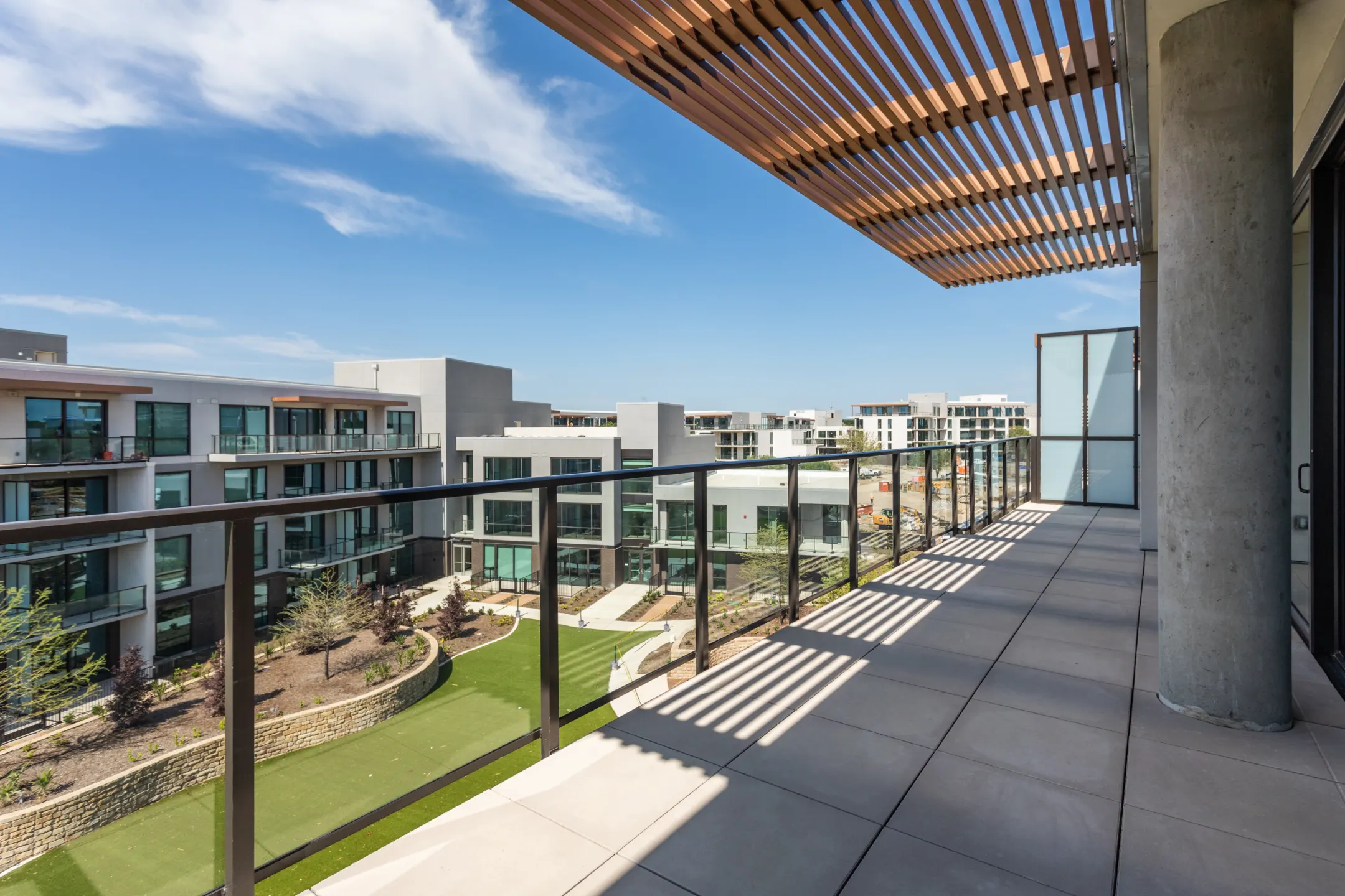 The Village Dallas 5605 Village Glen Dr. Dallas, TX Apartments for