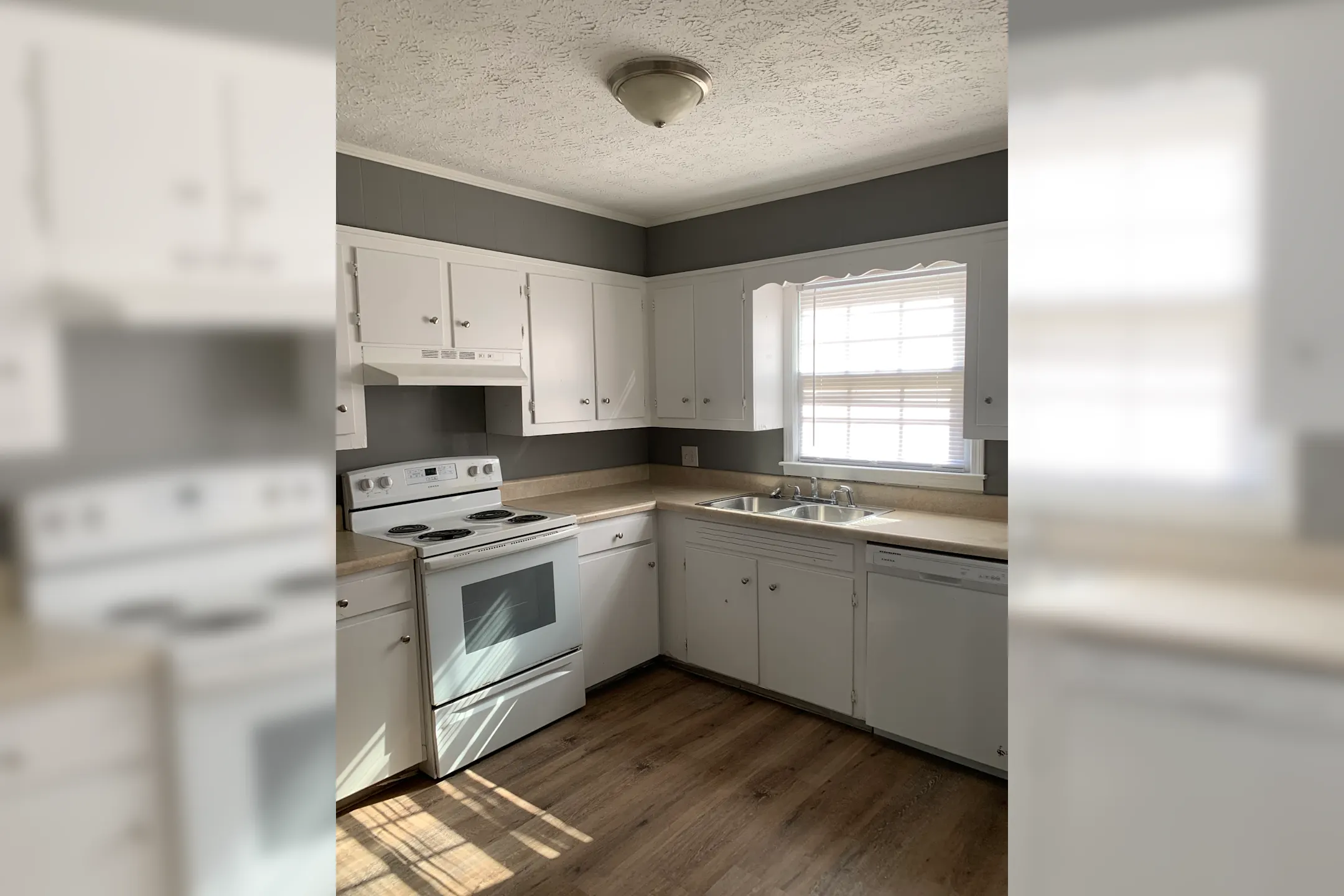 Garden Heights/Briarwood Apartments Calhoun, GA 30701