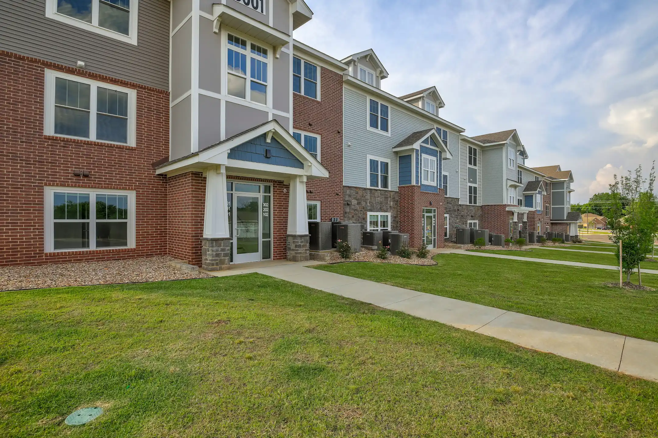 Dodson Pointe Apartment Homes Apartments Rogers, AR 72758