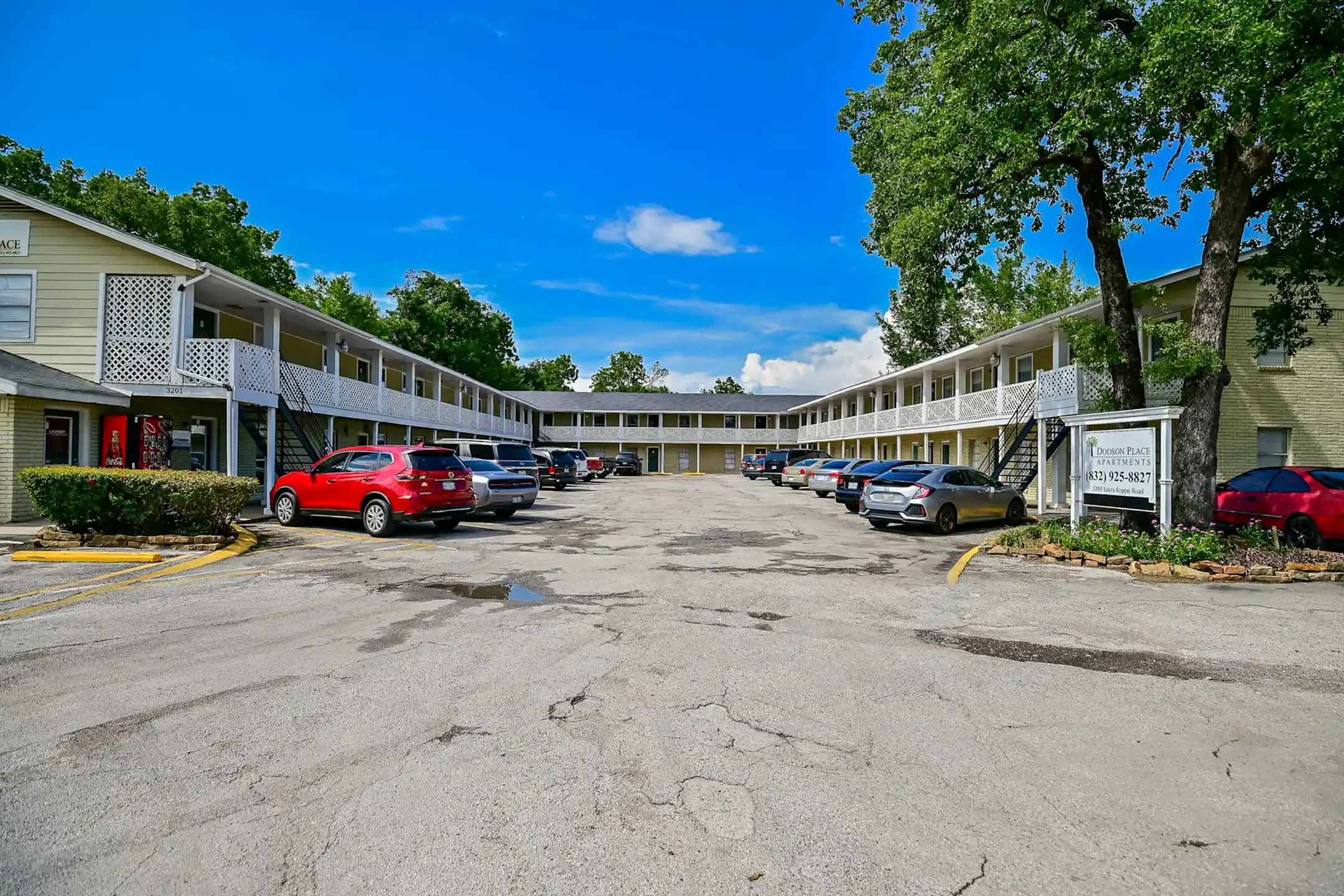 Dodson Place 3201 Laura Koppe Rd Houston, TX Apartments for Rent