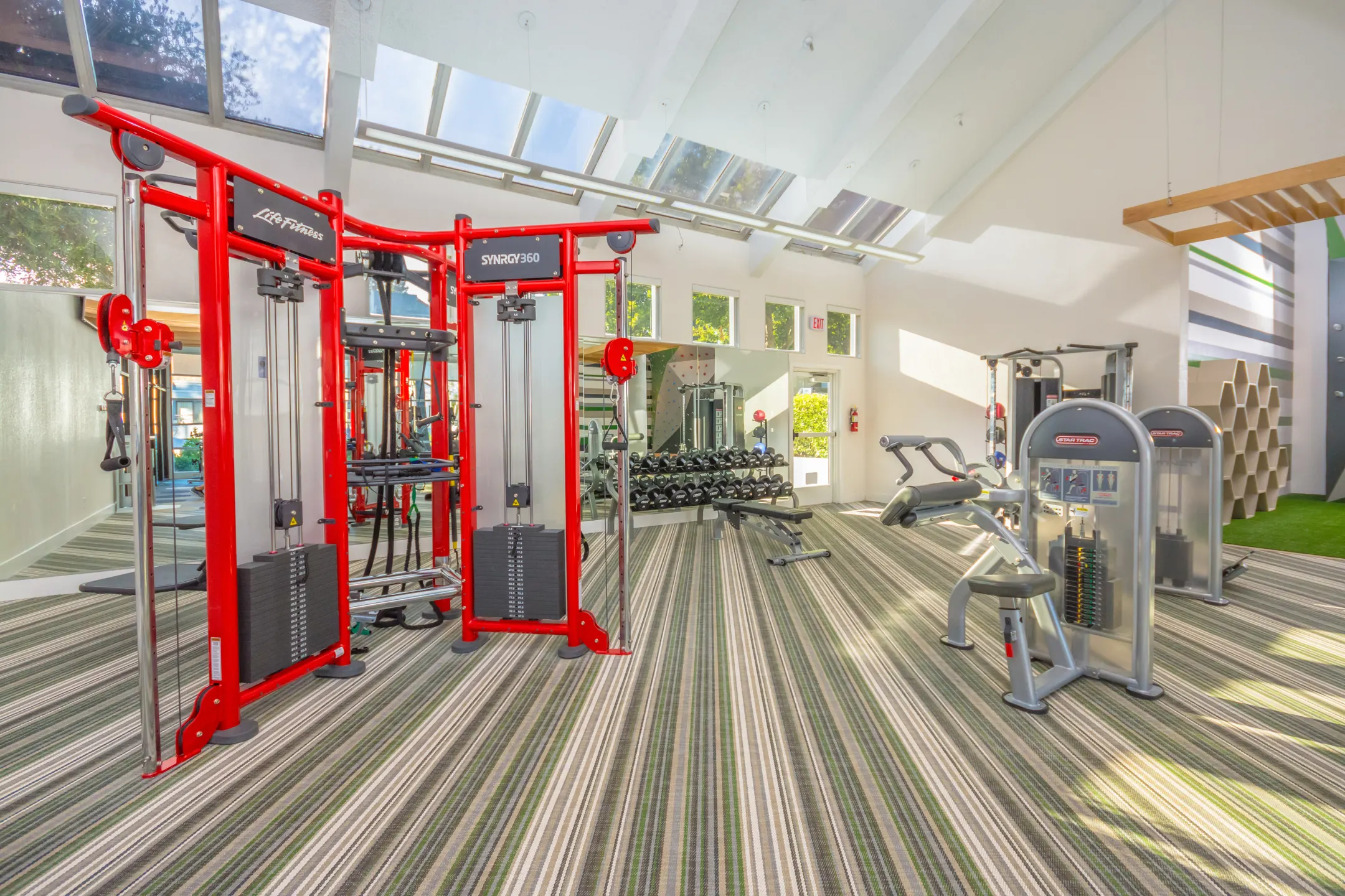 Fitness Weight Room - Montage at Fair Oaks Apartments - Citrus Heights, CA