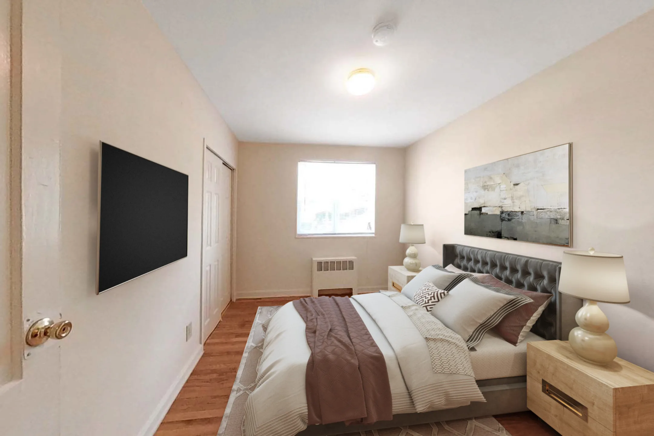 Bedroom - Roland Park Apartments - Washington, DC