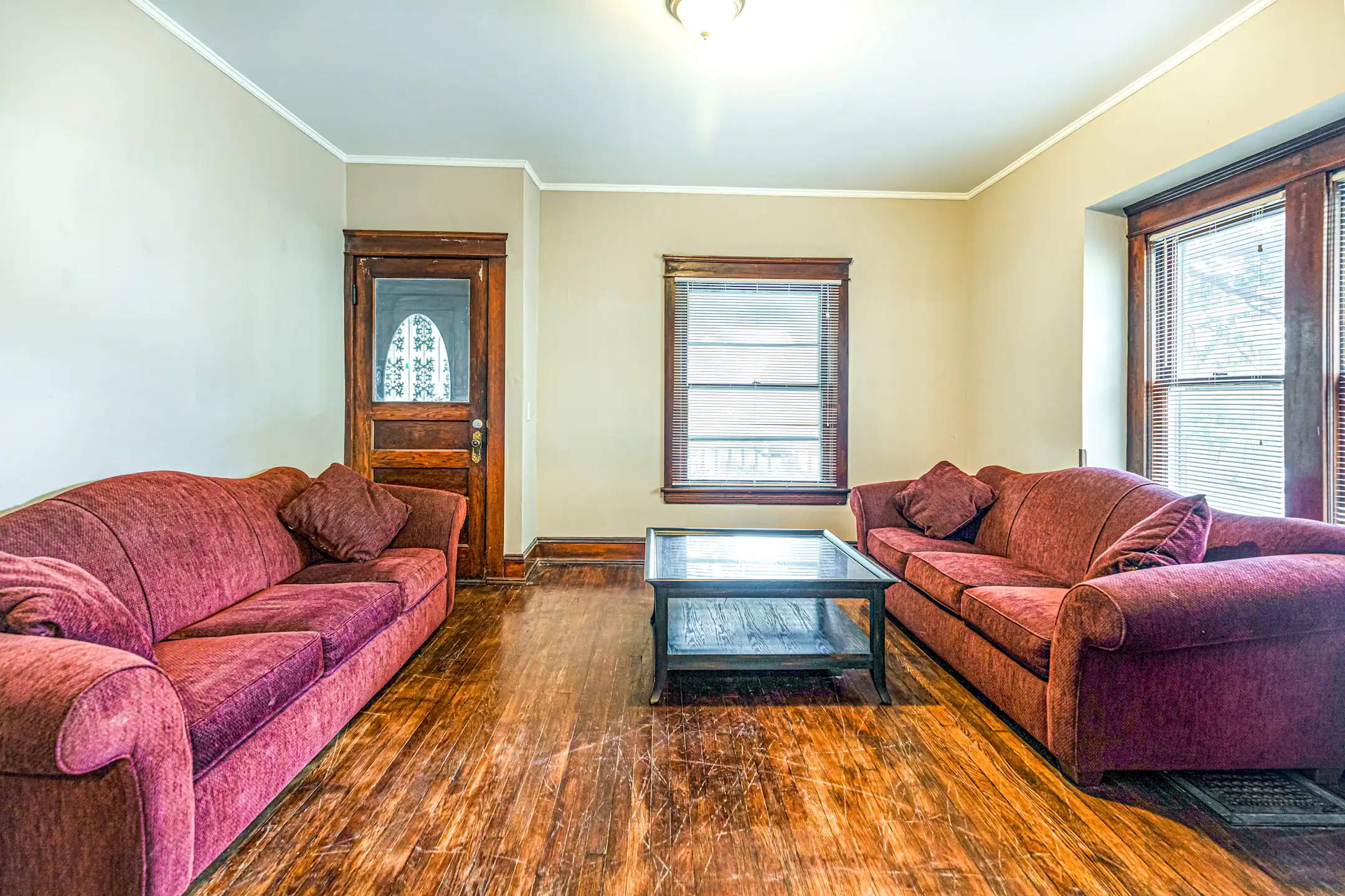Living Room - 1551 E 118th St - Cleveland, OH