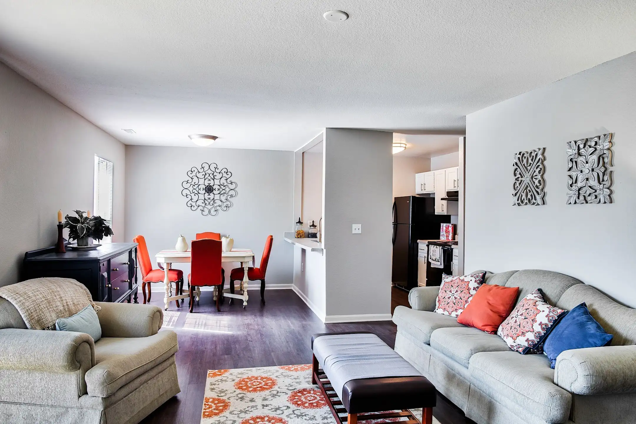 Island Club Apartments 2302 E Wallen Rd Fort Wayne, IN Apartments