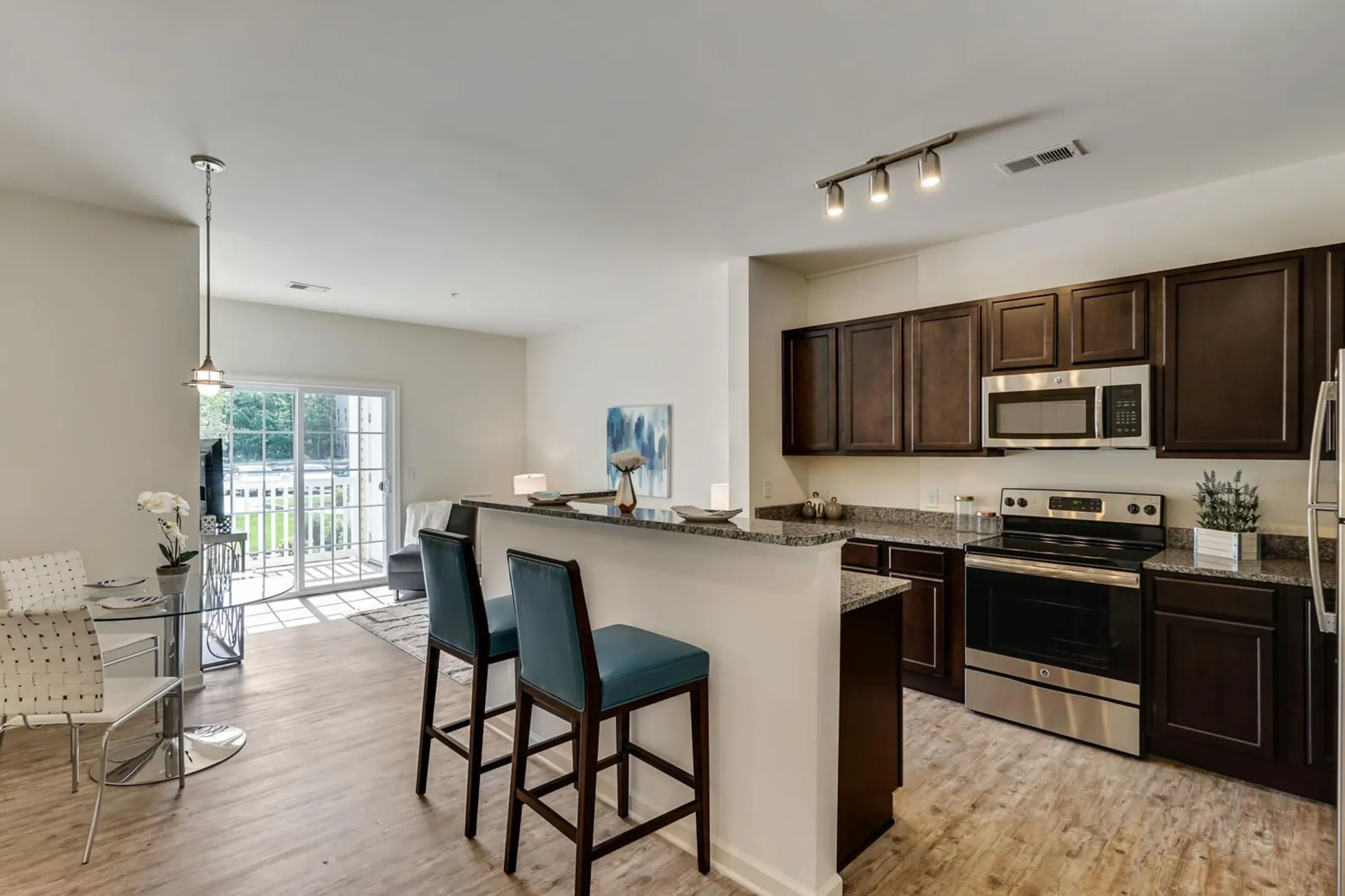 55+ Living MiPlace at the Shore 7 STONEYBROOK DRIVE Absecon, NJ