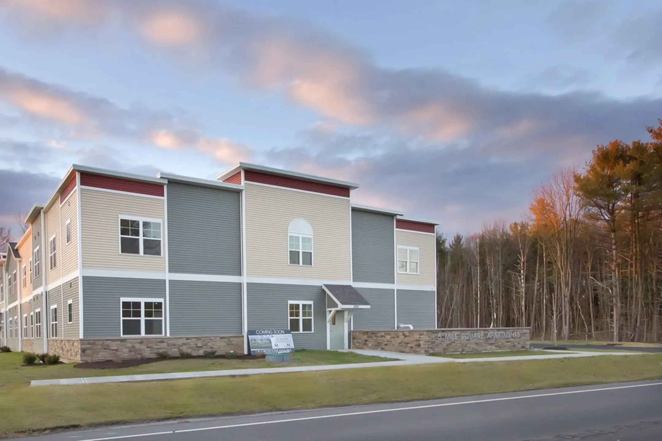 Five Mile Square Apartments Ballston Spa, NY 12020