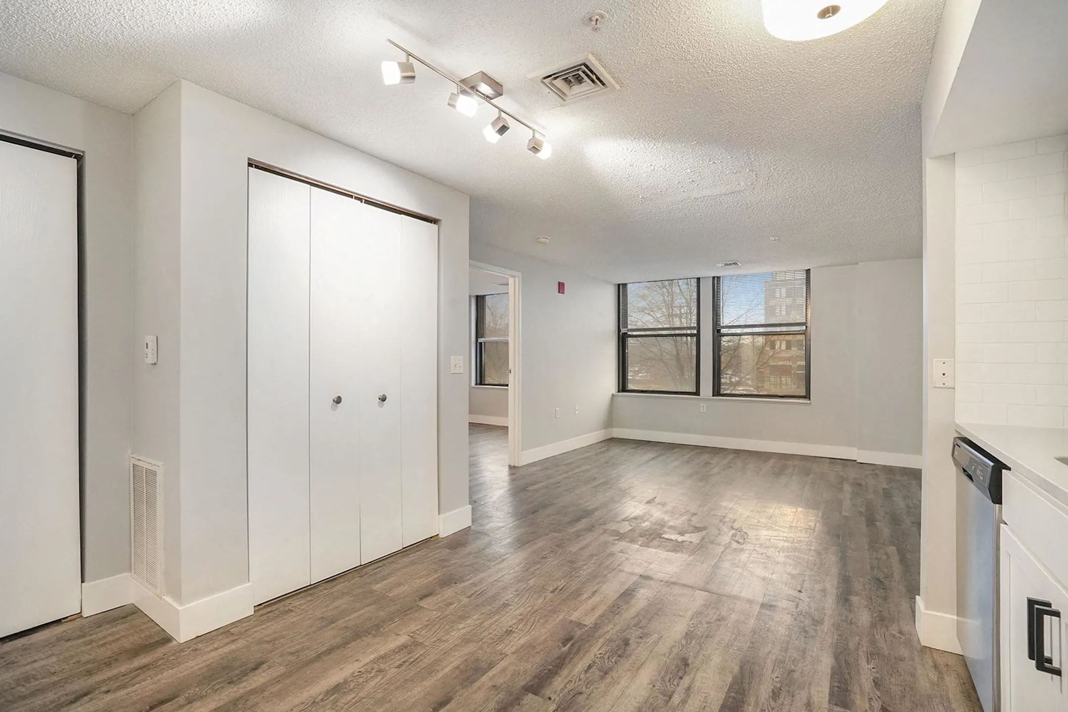 The Lofts Apartments 26 Sheldon Blvd Se Grand Rapids, MI Apartments