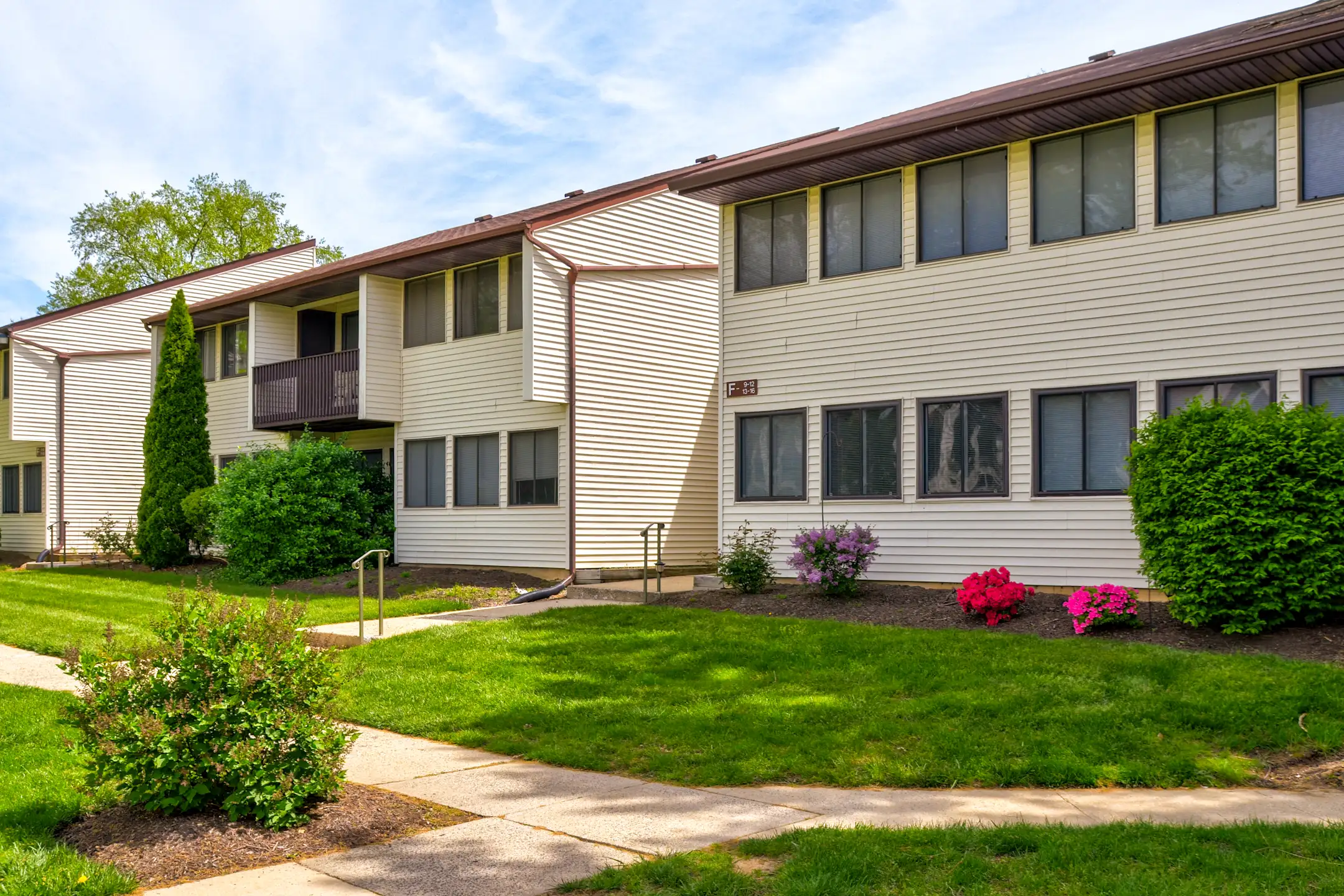 Village East Apartments 661 Abbington Dr East Windsor, NJ