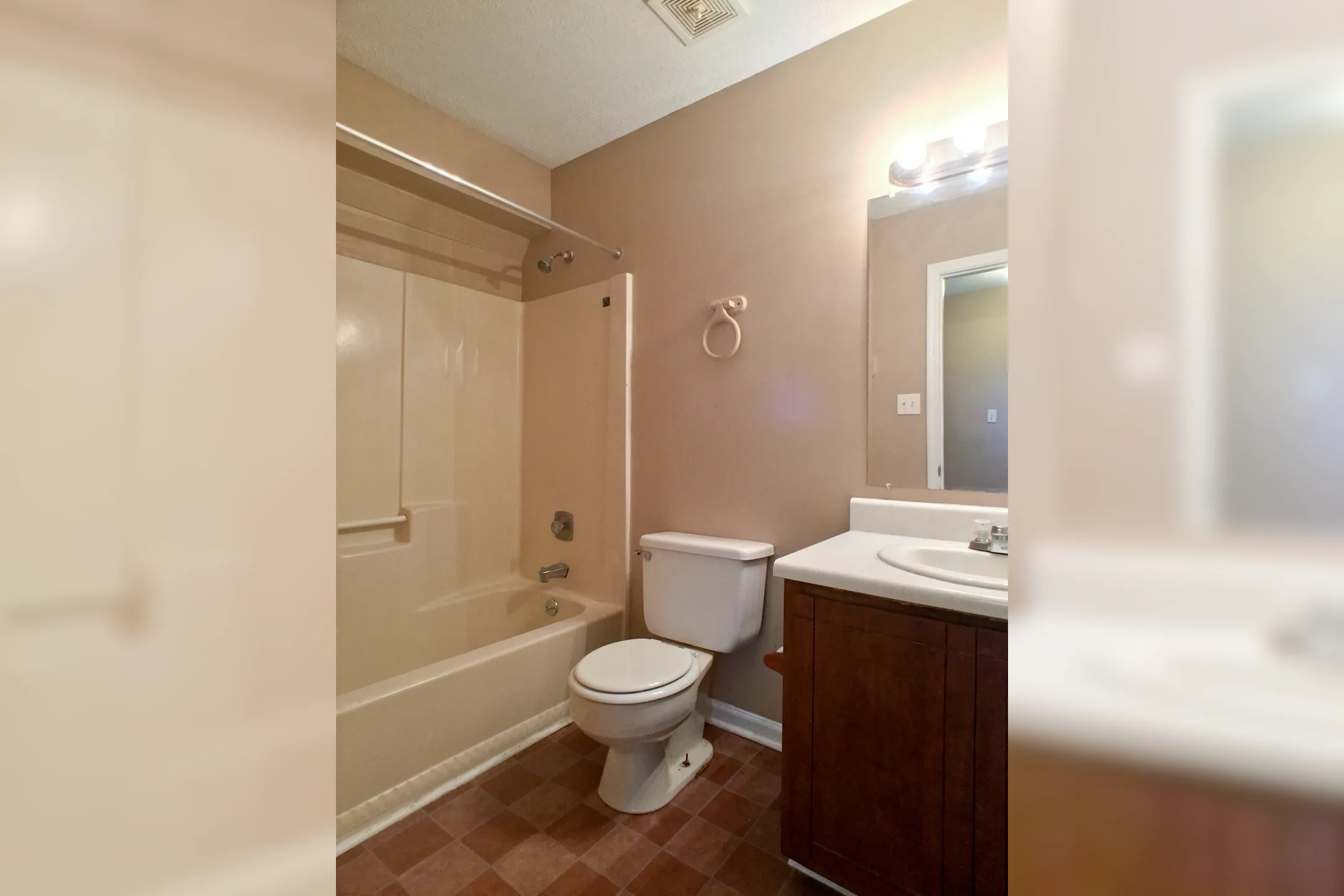 The Barn at Goshen Road 142 Goshen Rd Rincon, GA Apartments for