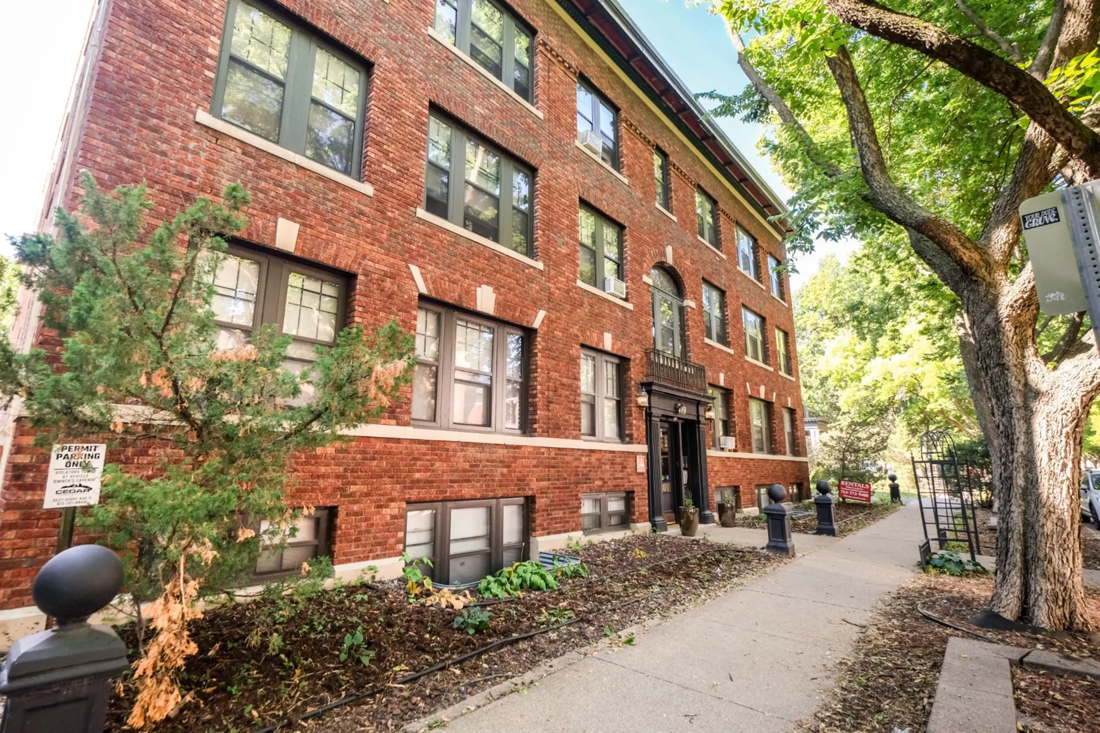 Dayton Villas Apartments - 300 Dayton Ave | Saint Paul, MN Apartments ...