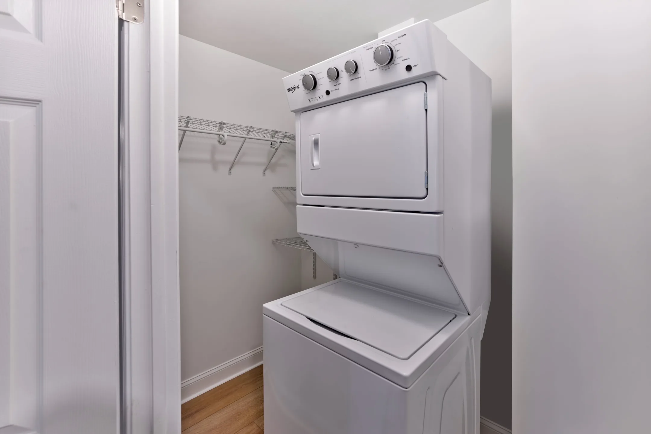 Aberwyck Apartments 435 East Lancaster Avenue Wayne, PA Apartments