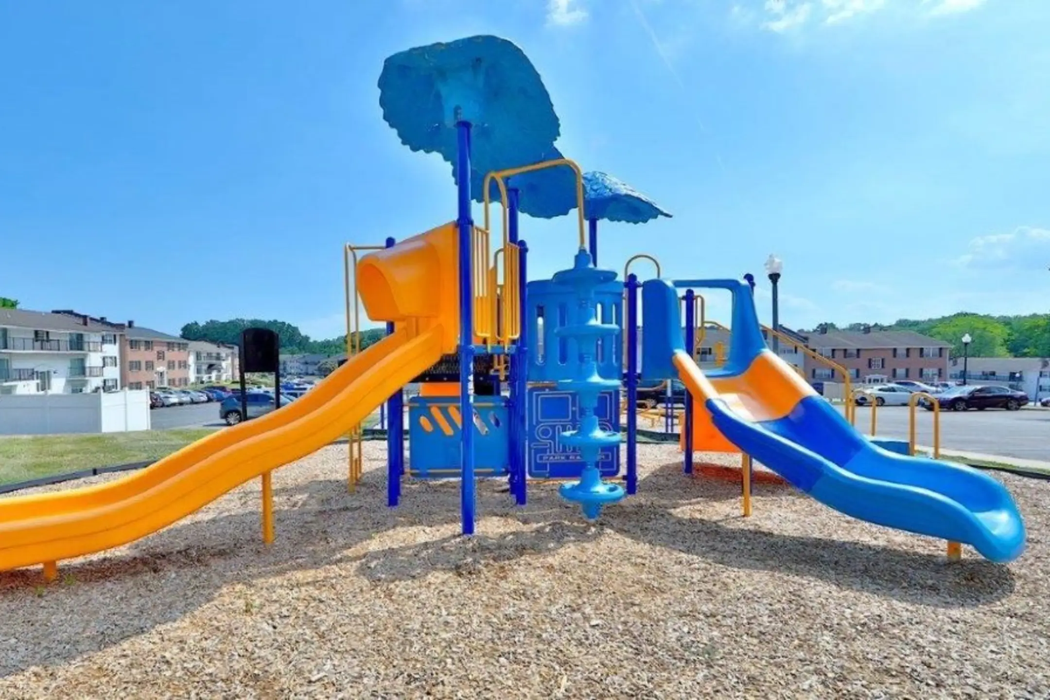 Playground - Towson Crossing Apartment Homes - Parkville, MD