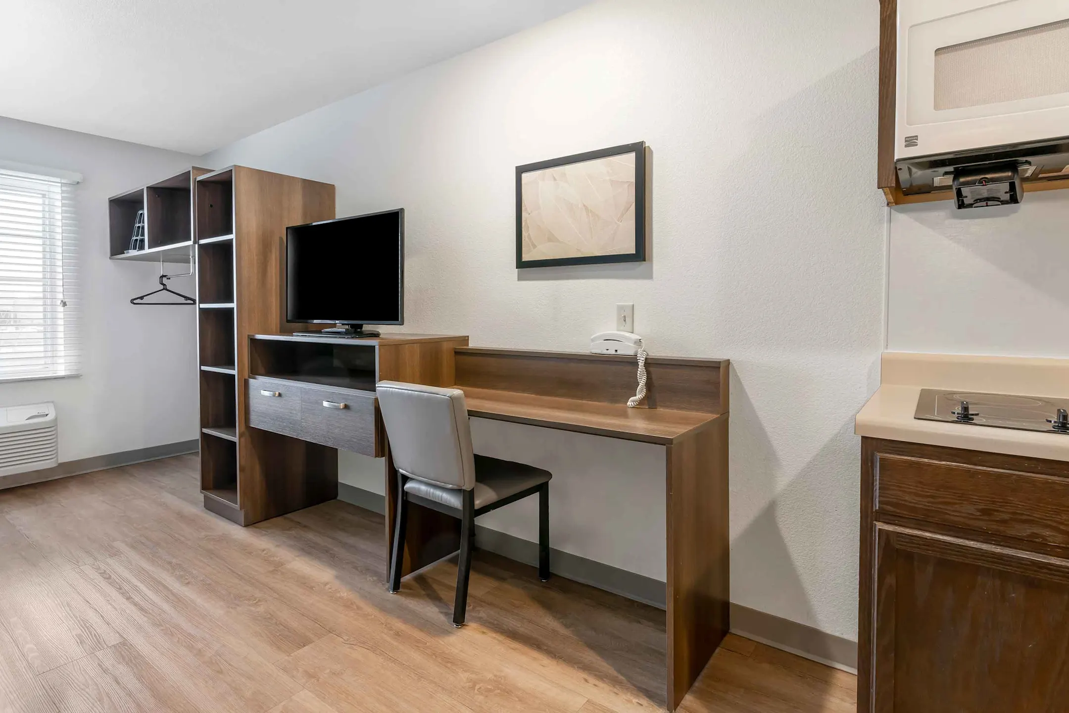 Furnished Studio Charlotte Northlake Apartments Charlotte, NC 28269