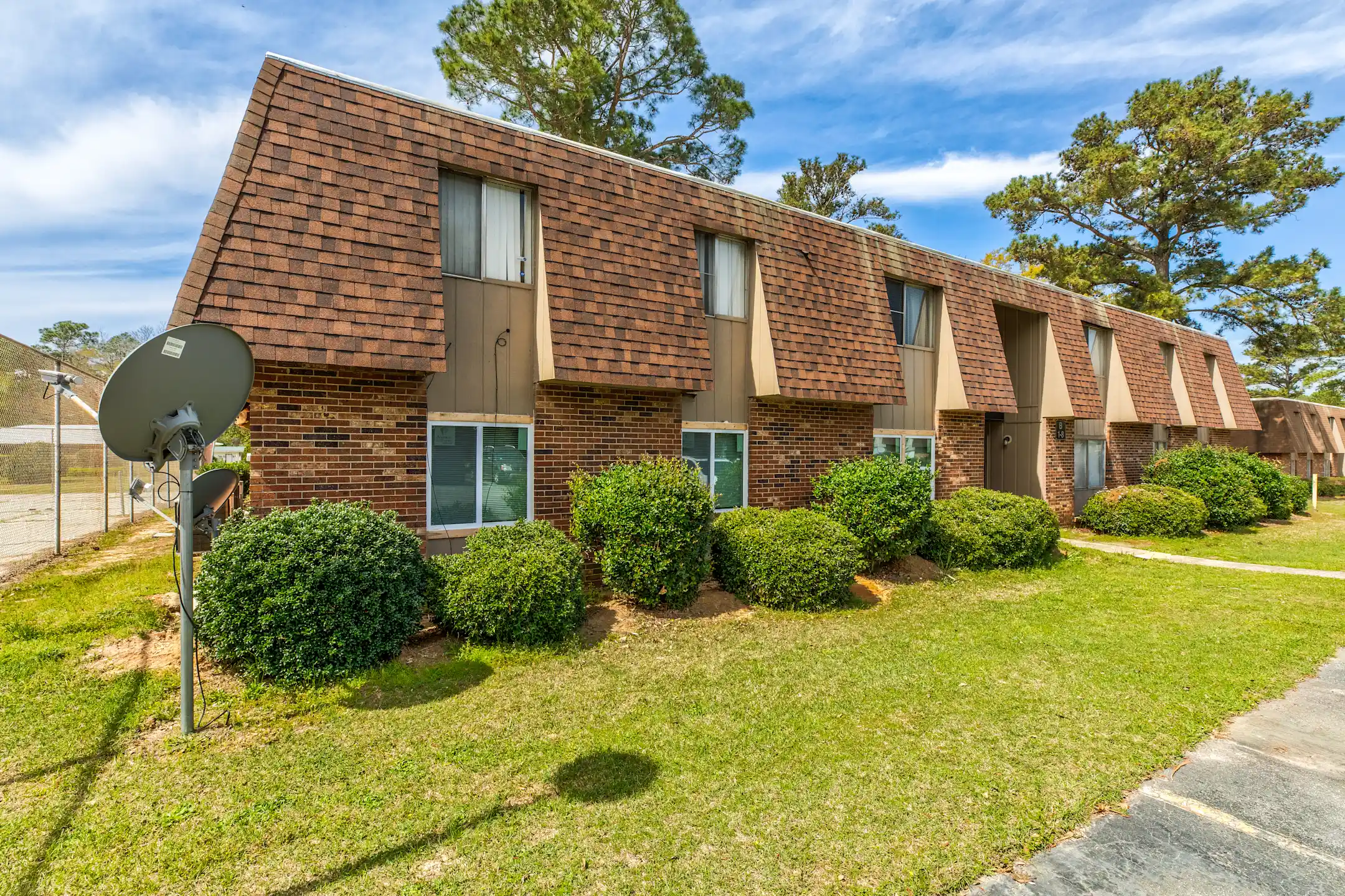 East Lake Apartments - 500 Pinson Rd | Albany, GA for Rent | Rent.