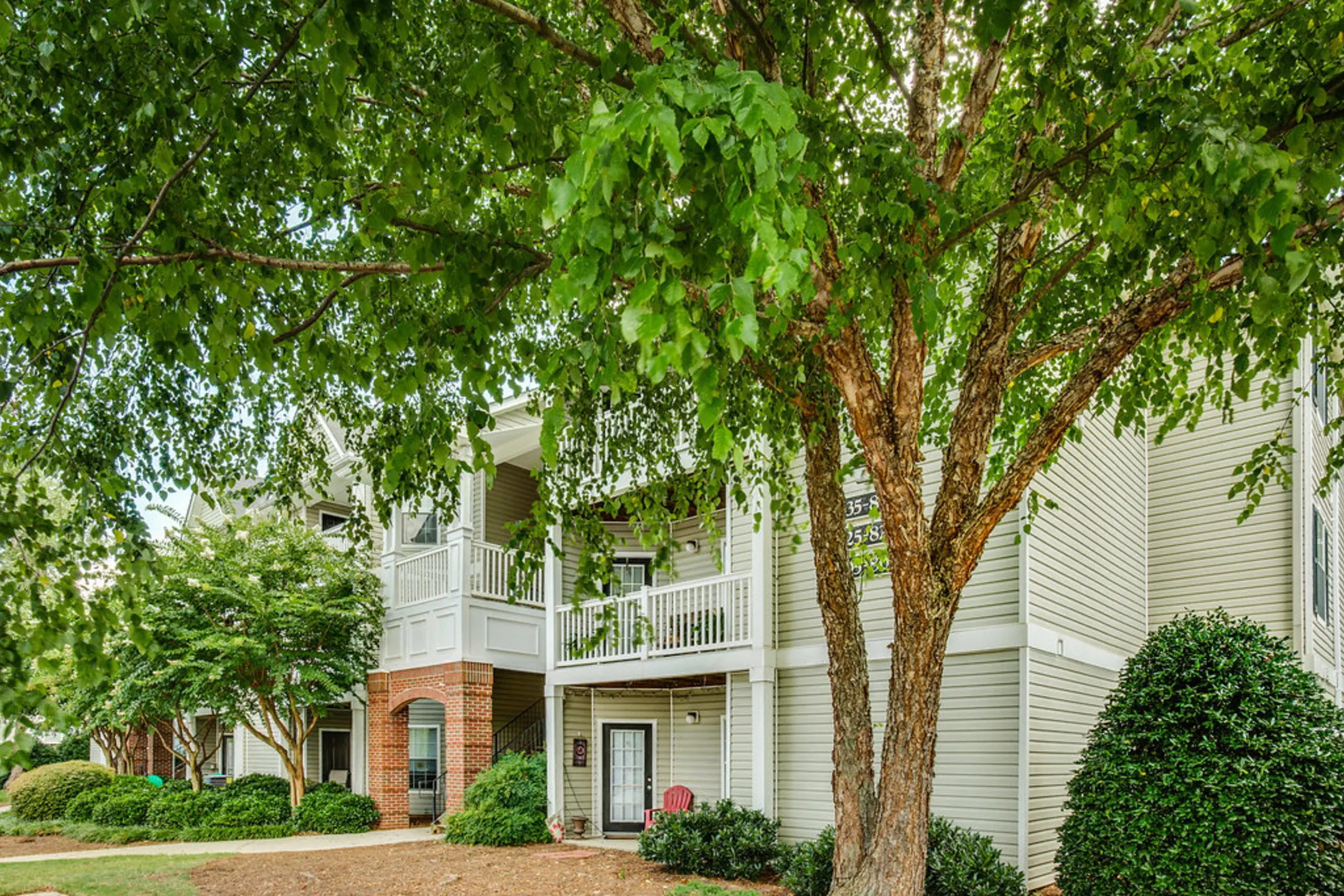 Westchase Apartments Greer