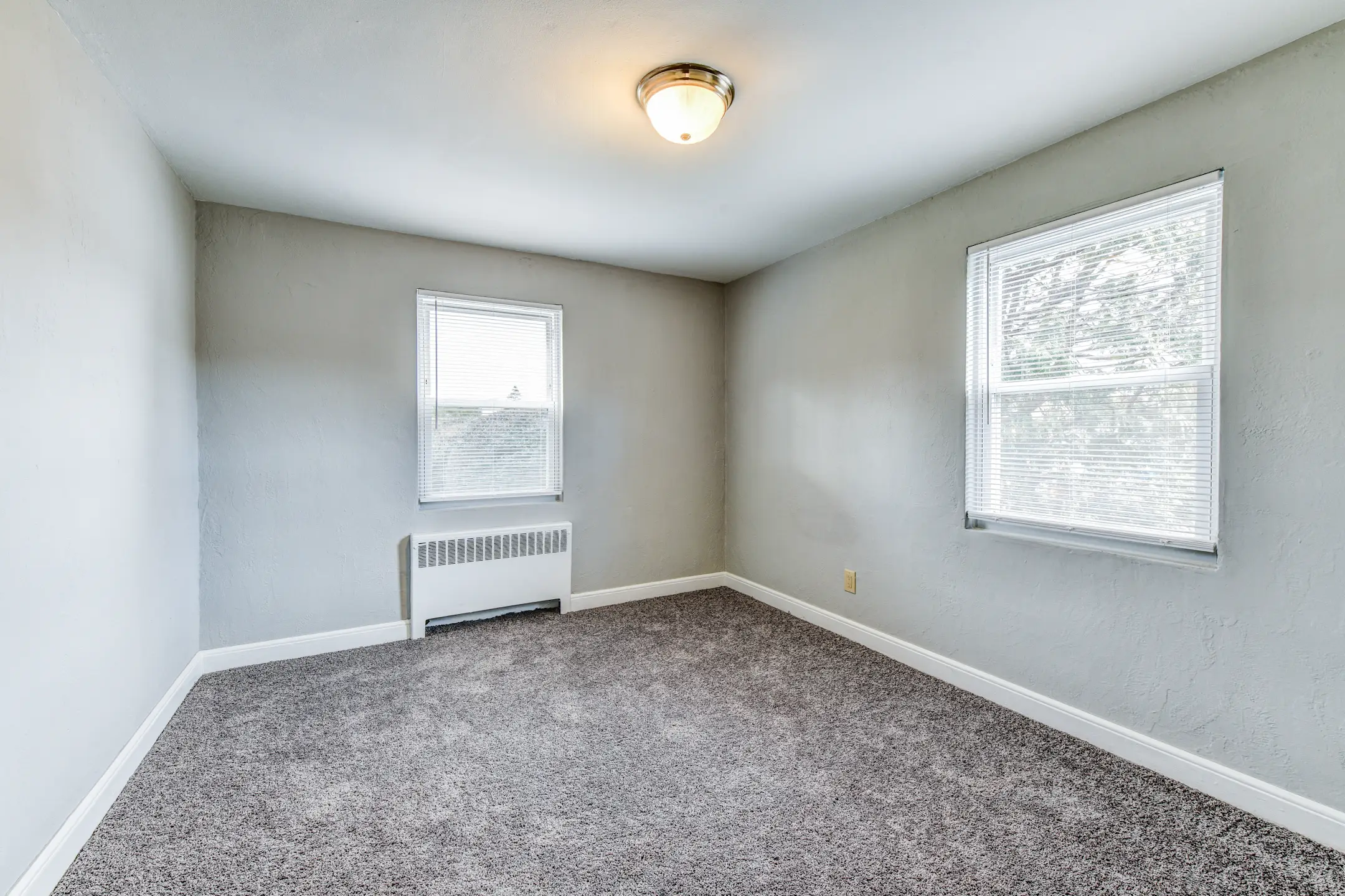 Oakland Gardens Apartments Oaklyn, NJ 08107