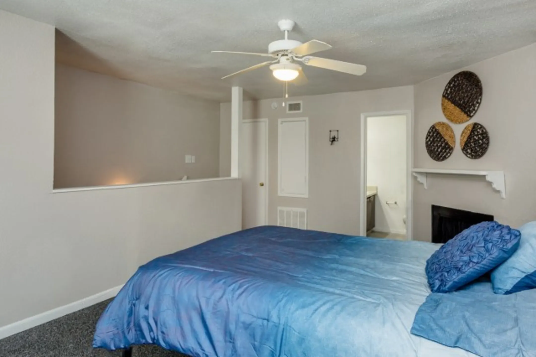 Cantera Apartments 10555 Spice Ln Houston, TX Apartments for Rent