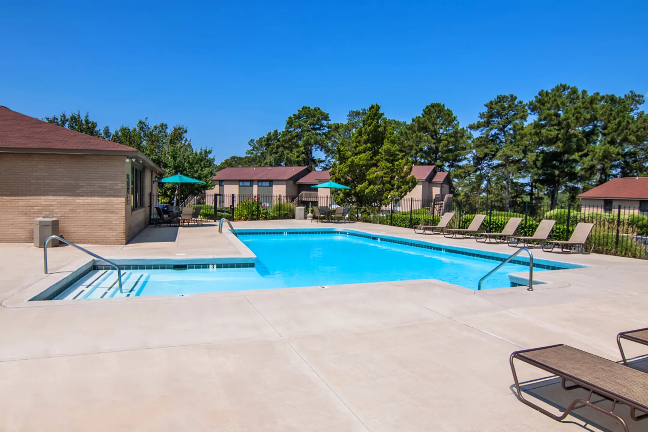 Post Ridge 501 16th Ave N Phenix City, AL Apartments for Rent Rent.