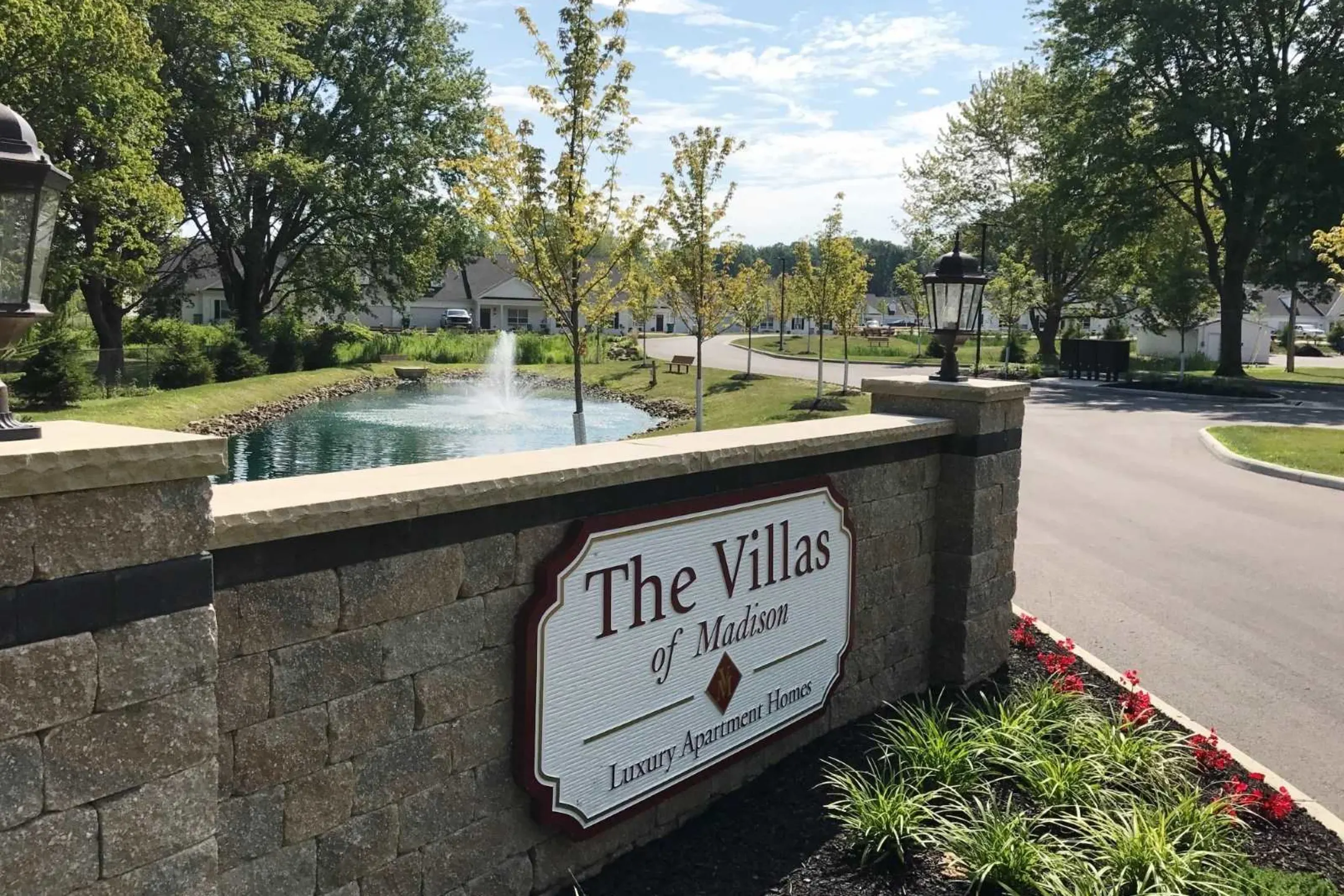 Community Signage - The Villas of Madison - Madison, OH