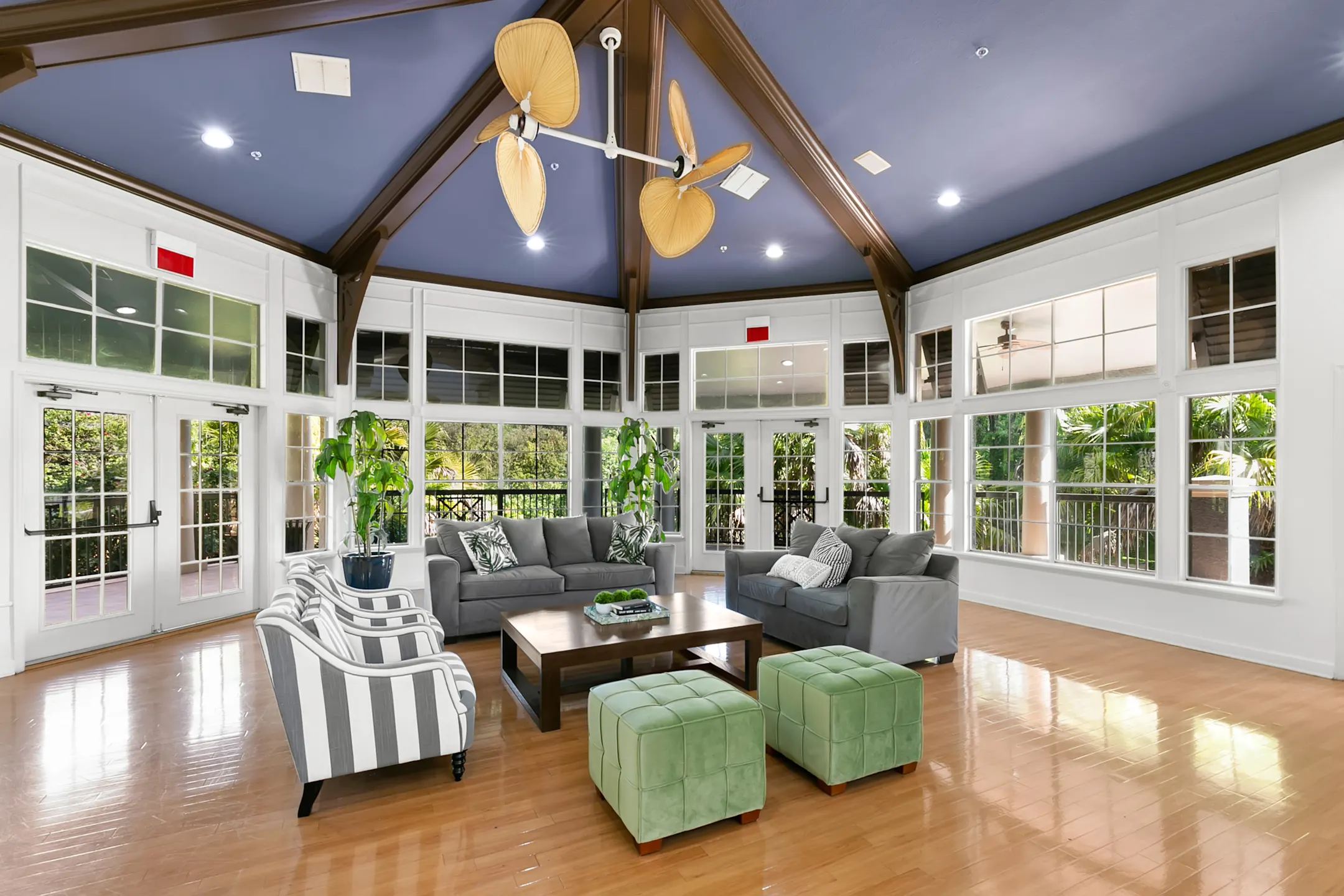 The Falls at New Tampa Apartments Temple Terrace, FL 33637