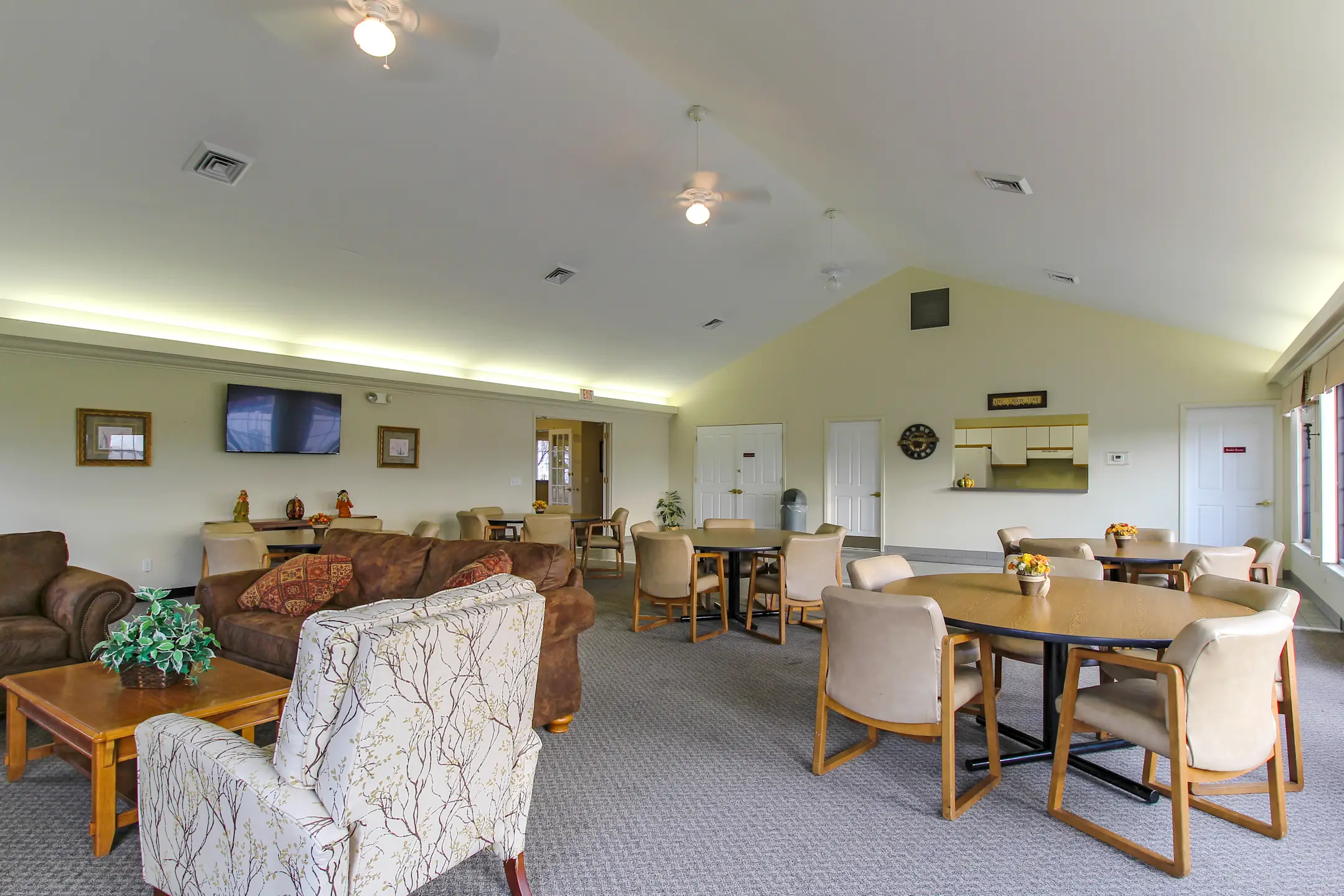 Hunters Glen Apartments Wayland, MI 49348