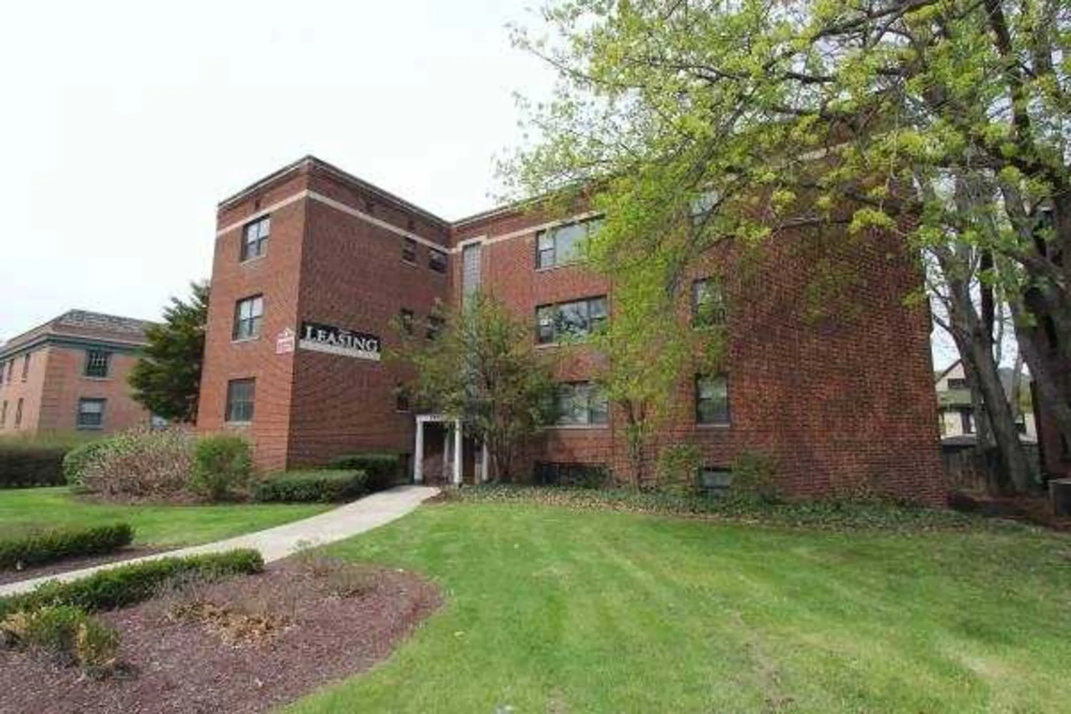 Shadyside Apartments - 6005 Fifth Avenue | Pittsburgh, PA Apartments ...