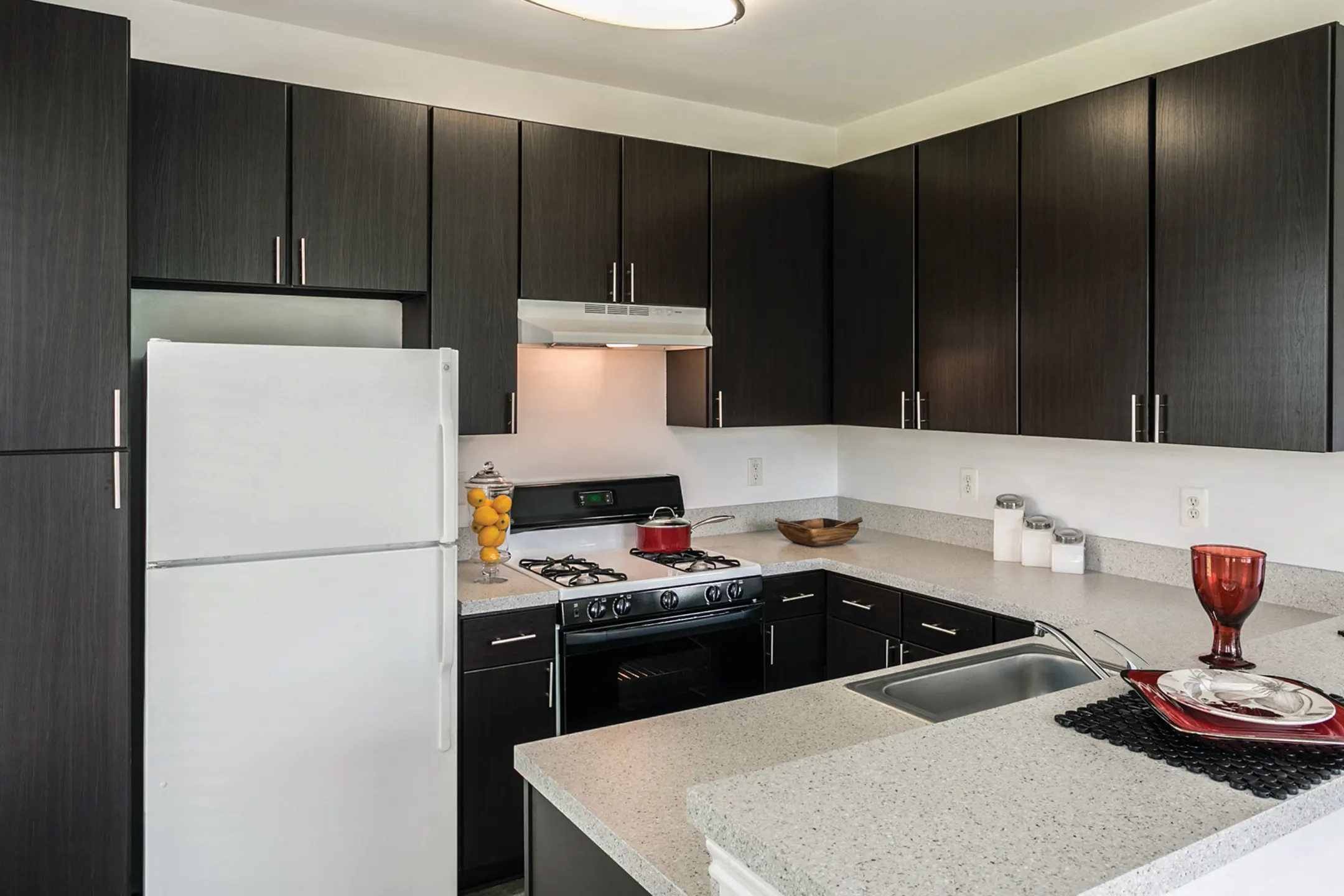 The Apartments at Cambridge Court - Rosedale, MD