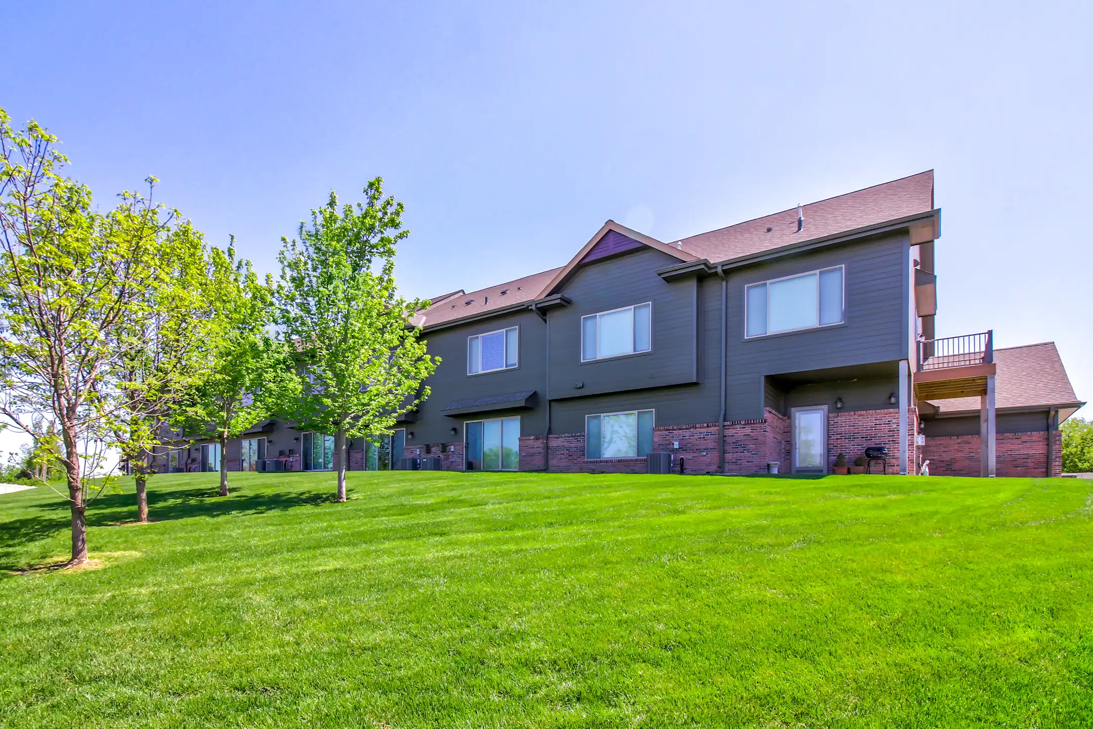 Bellbrook Townhome Apartments Townhomes Gretna, NE 68028