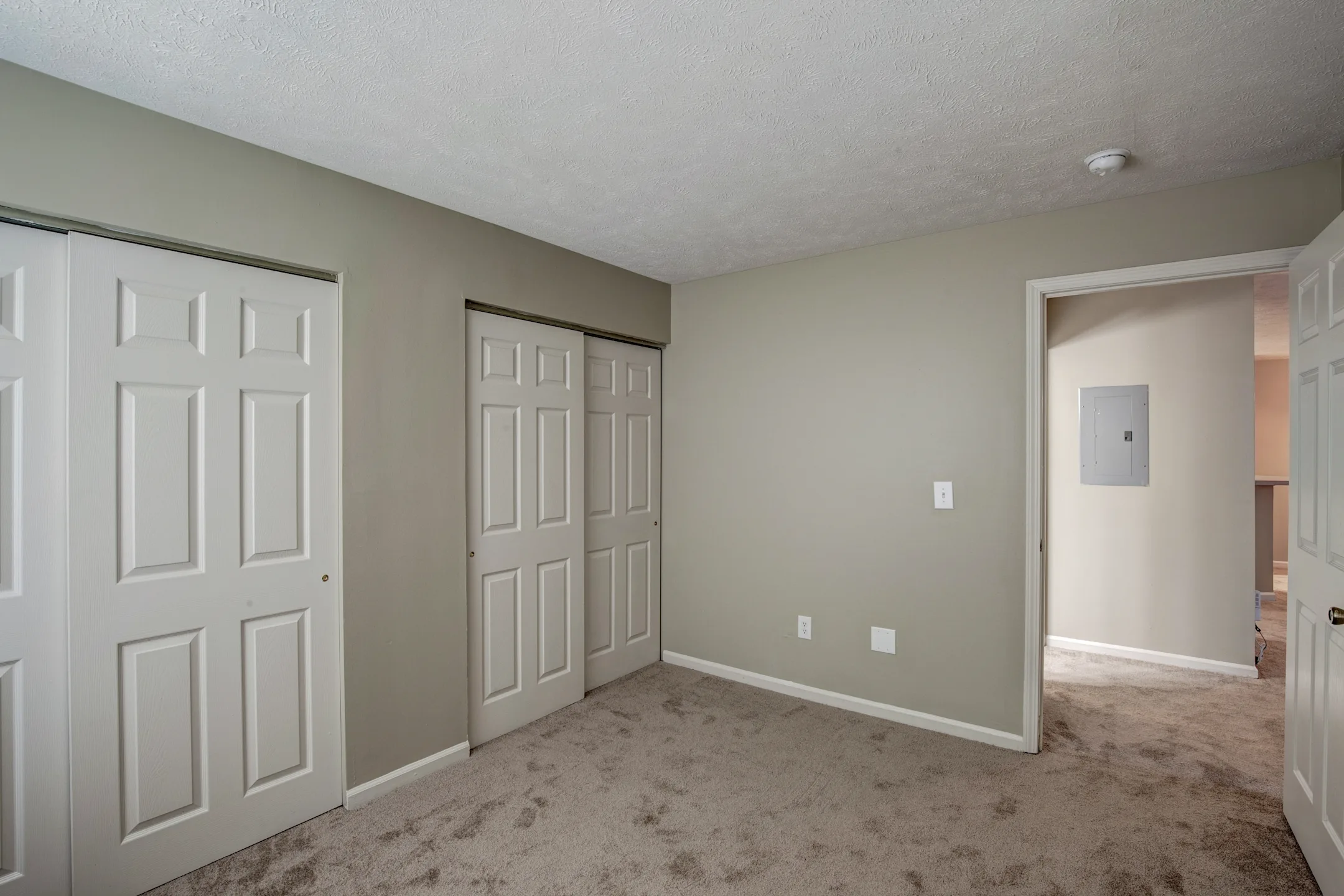 Spring Lake Apartments Granger, IN 46530