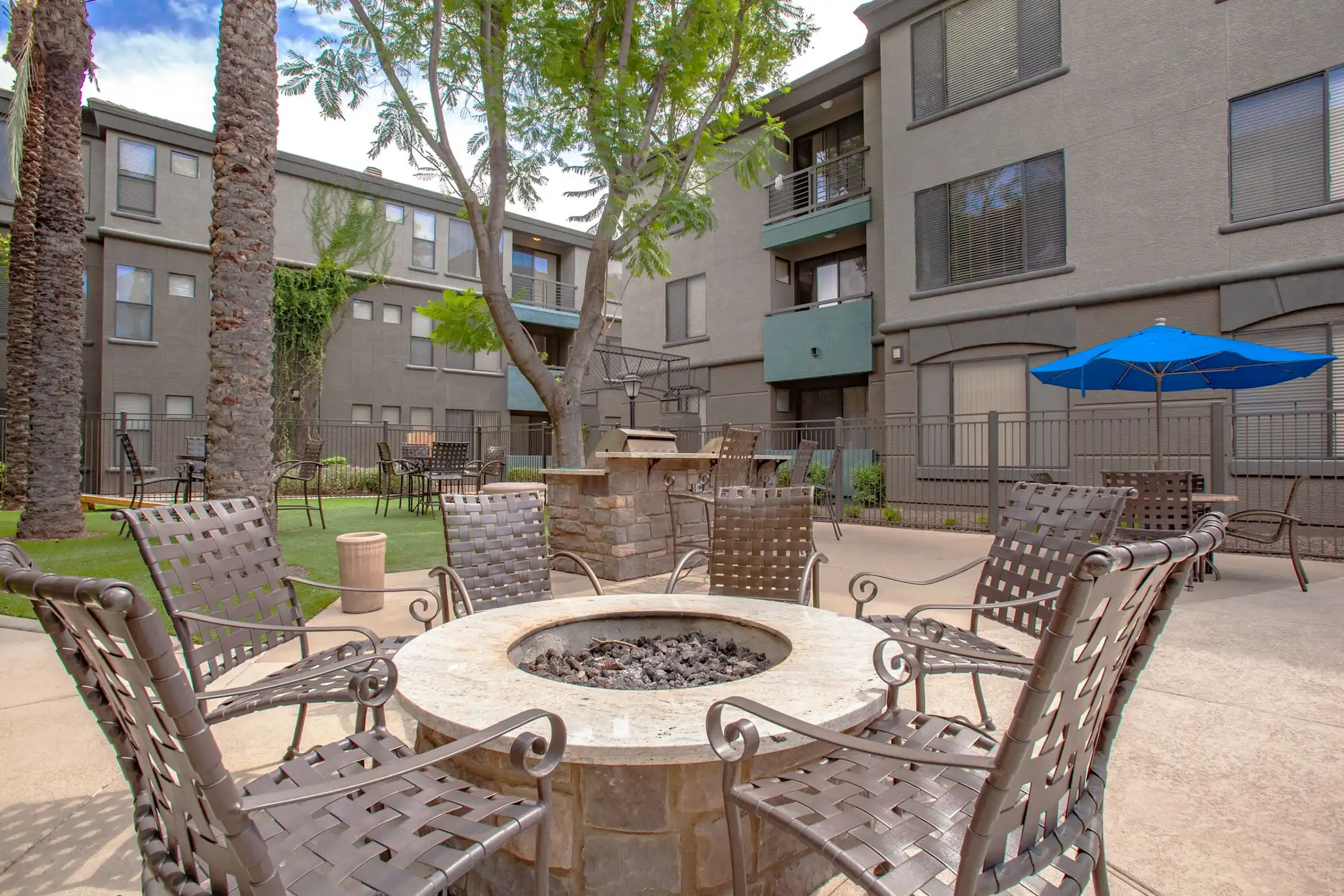 Monte Viejo Apts