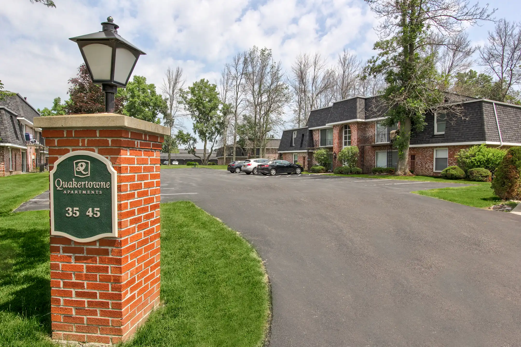 Quakertowne Apartments Apartments Orchard Park, NY 14127